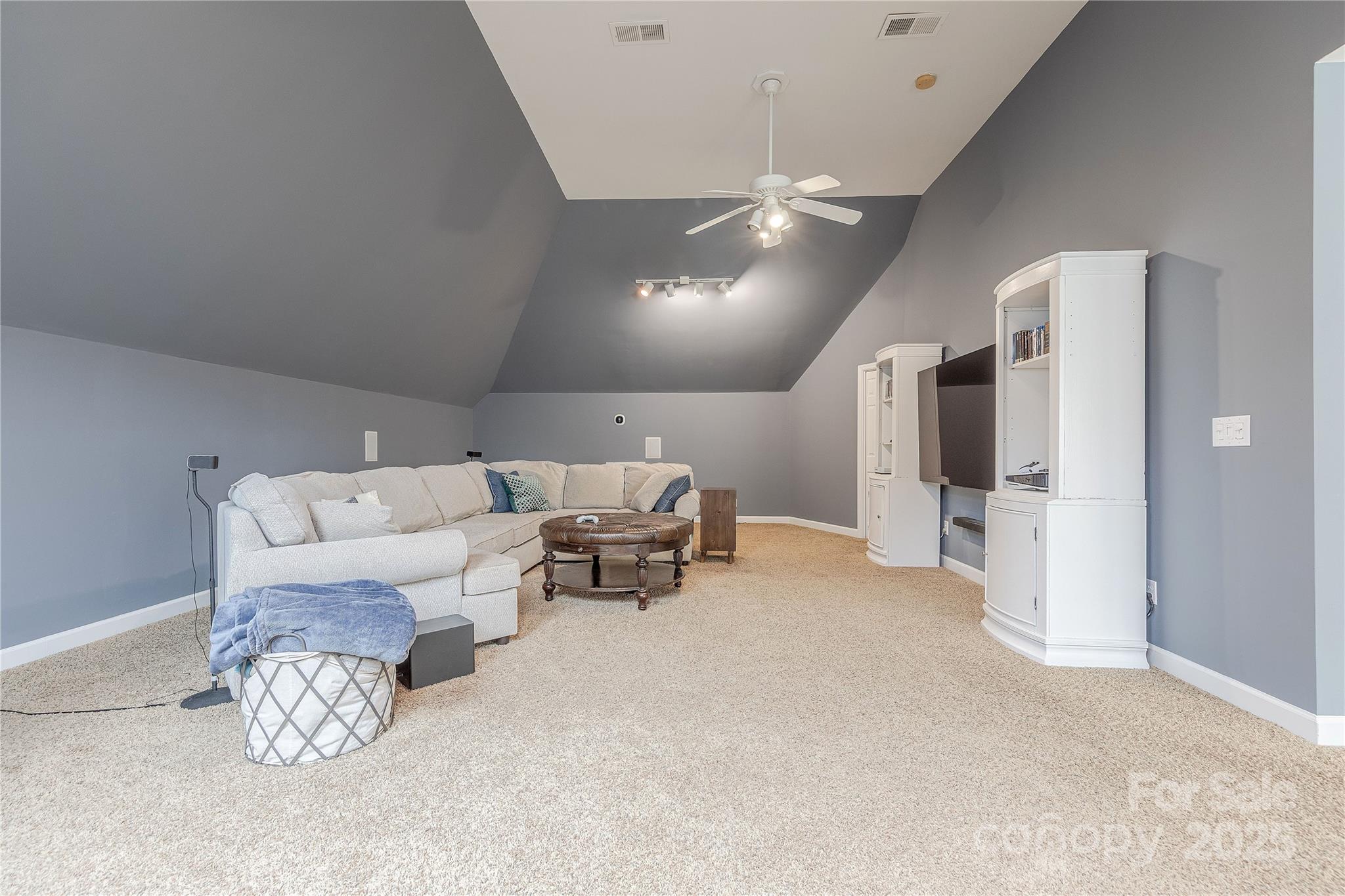 4117 Wallbrook Drive