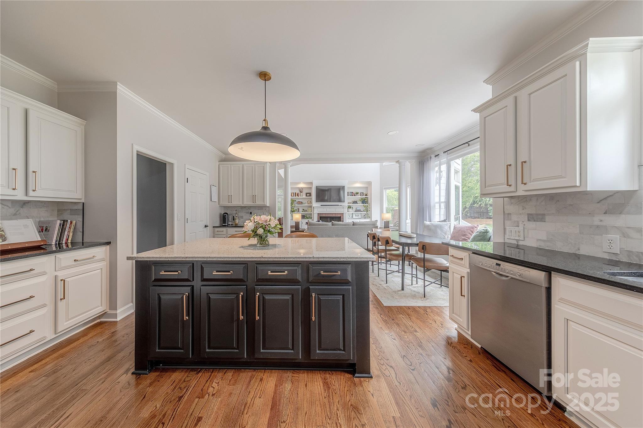 4117 Wallbrook Drive