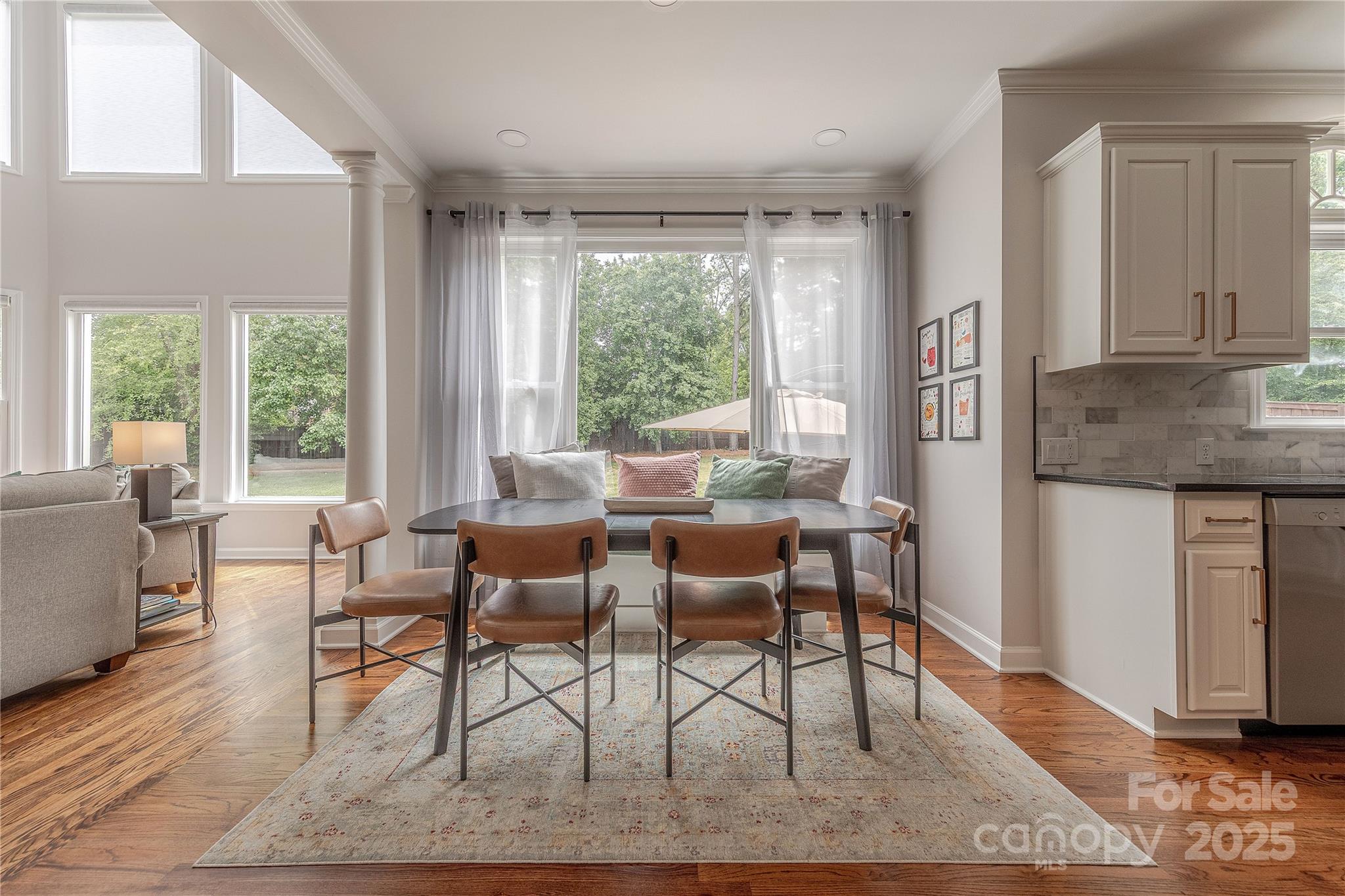 4117 Wallbrook Drive