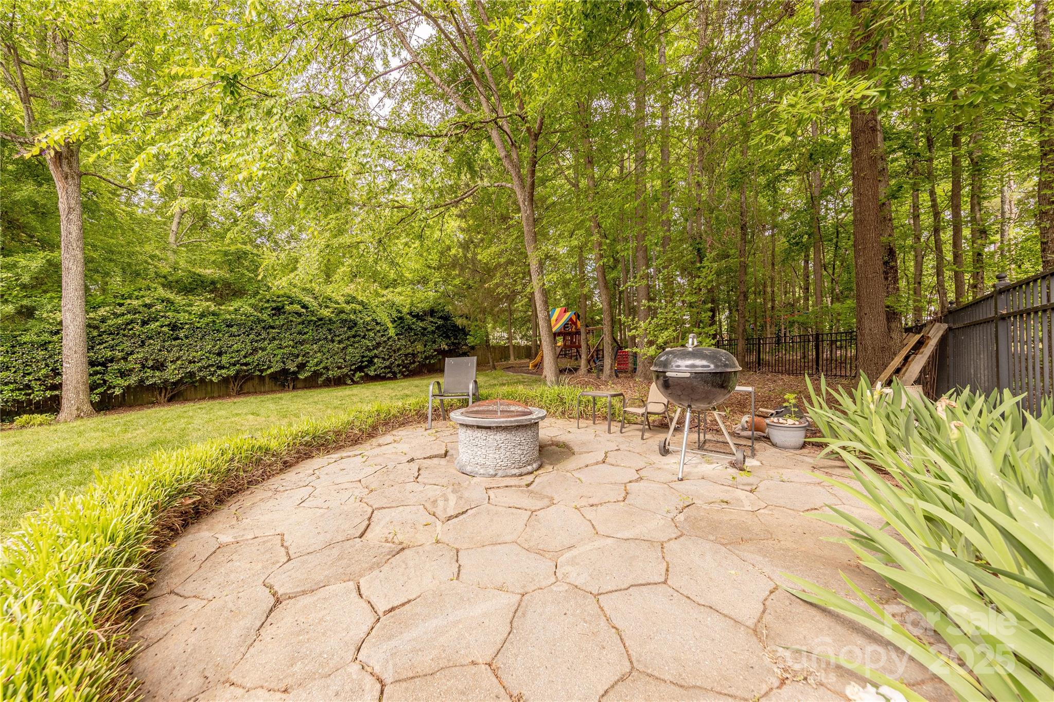 3304 Danhill Place