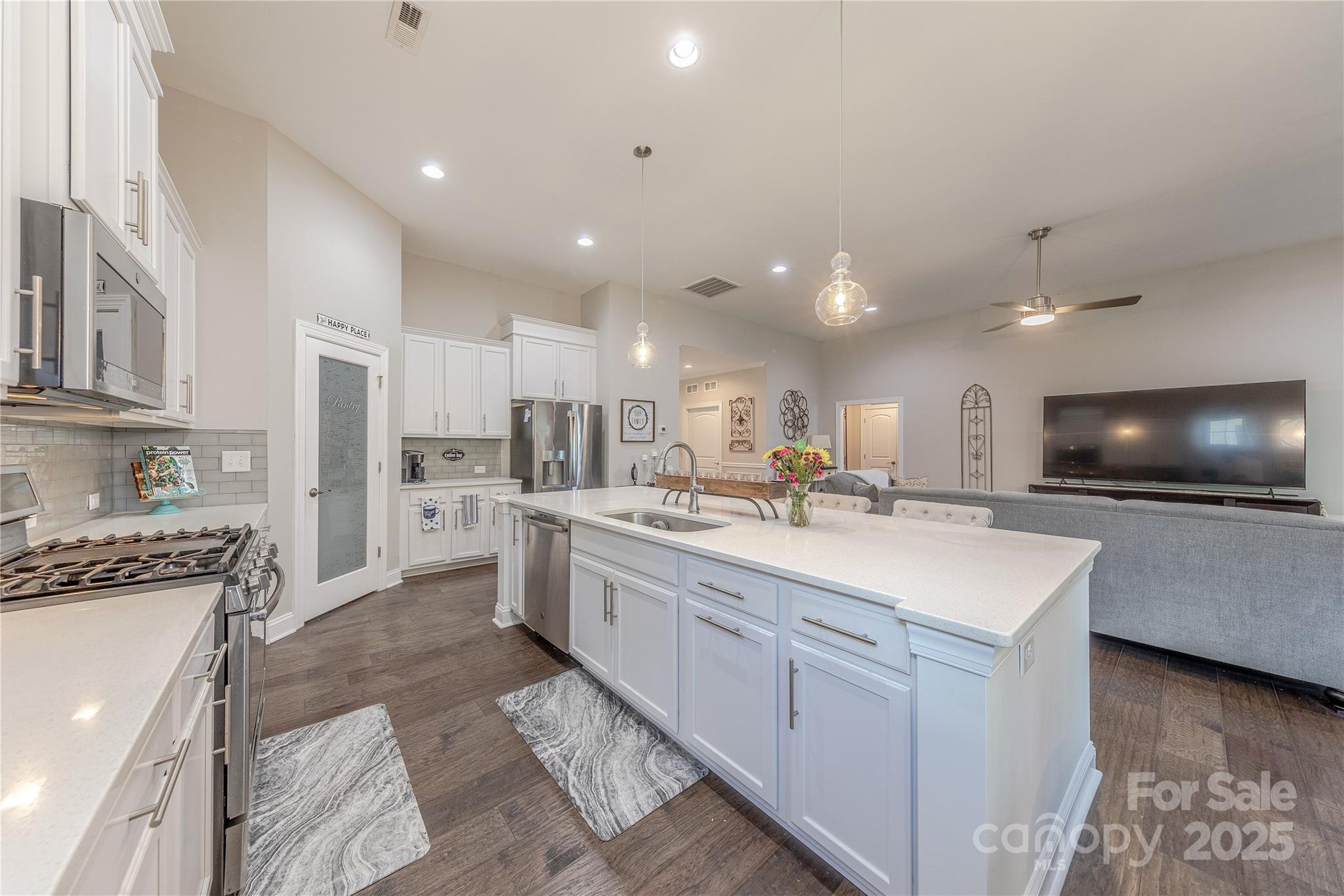 1022 Curling Creek Drive