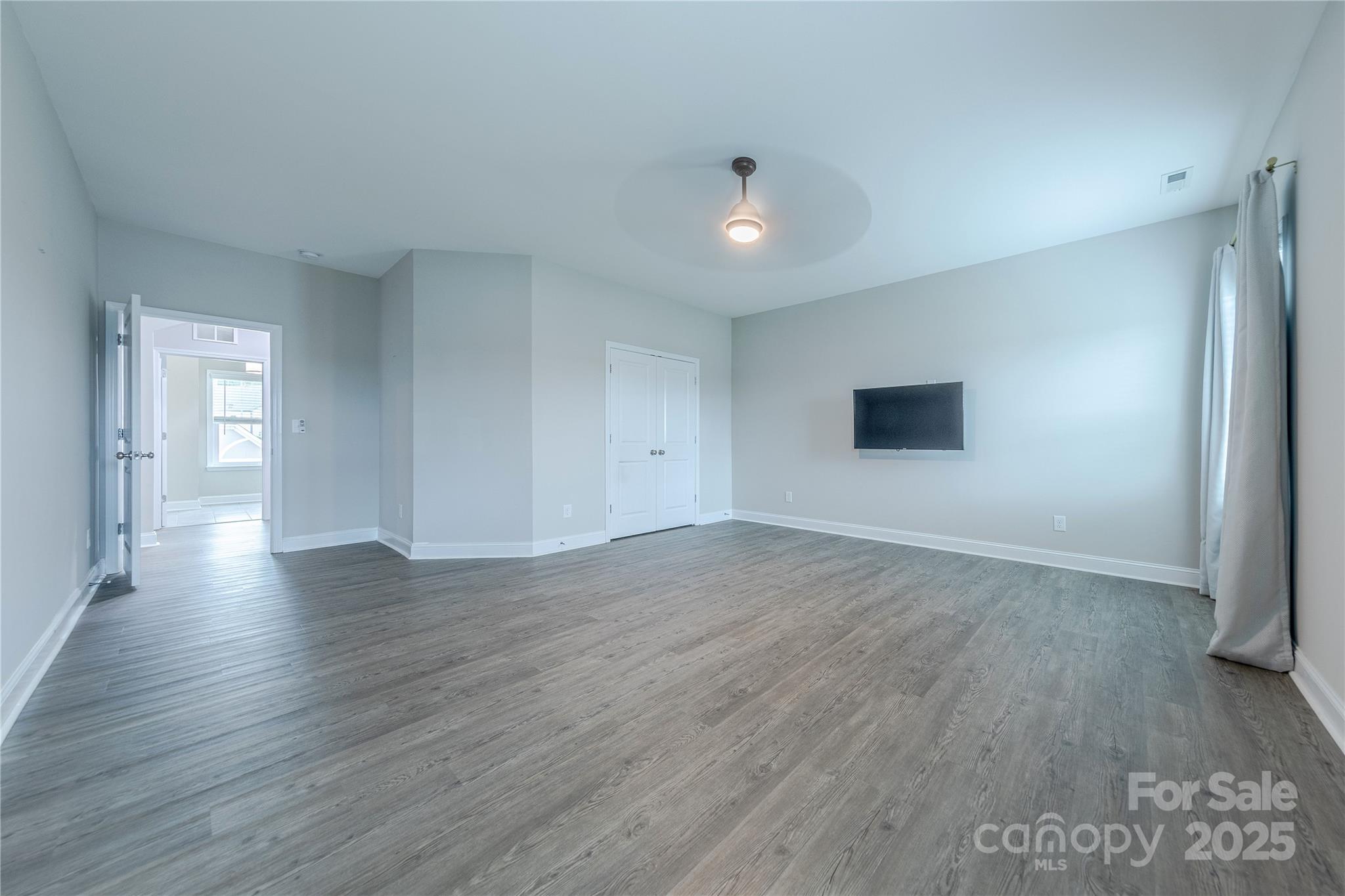 1048 Harbor Bay Drive