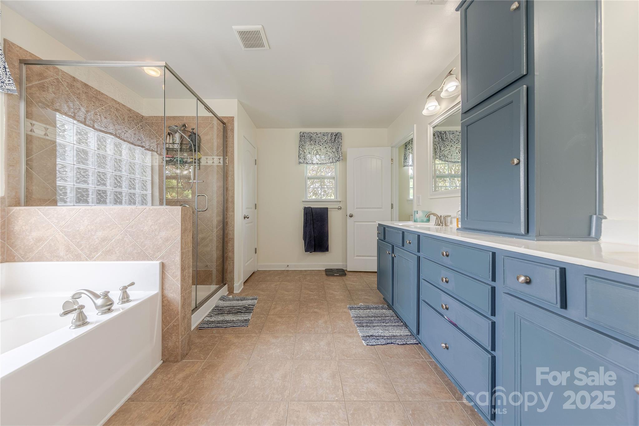 516 Fair Oaks Drive