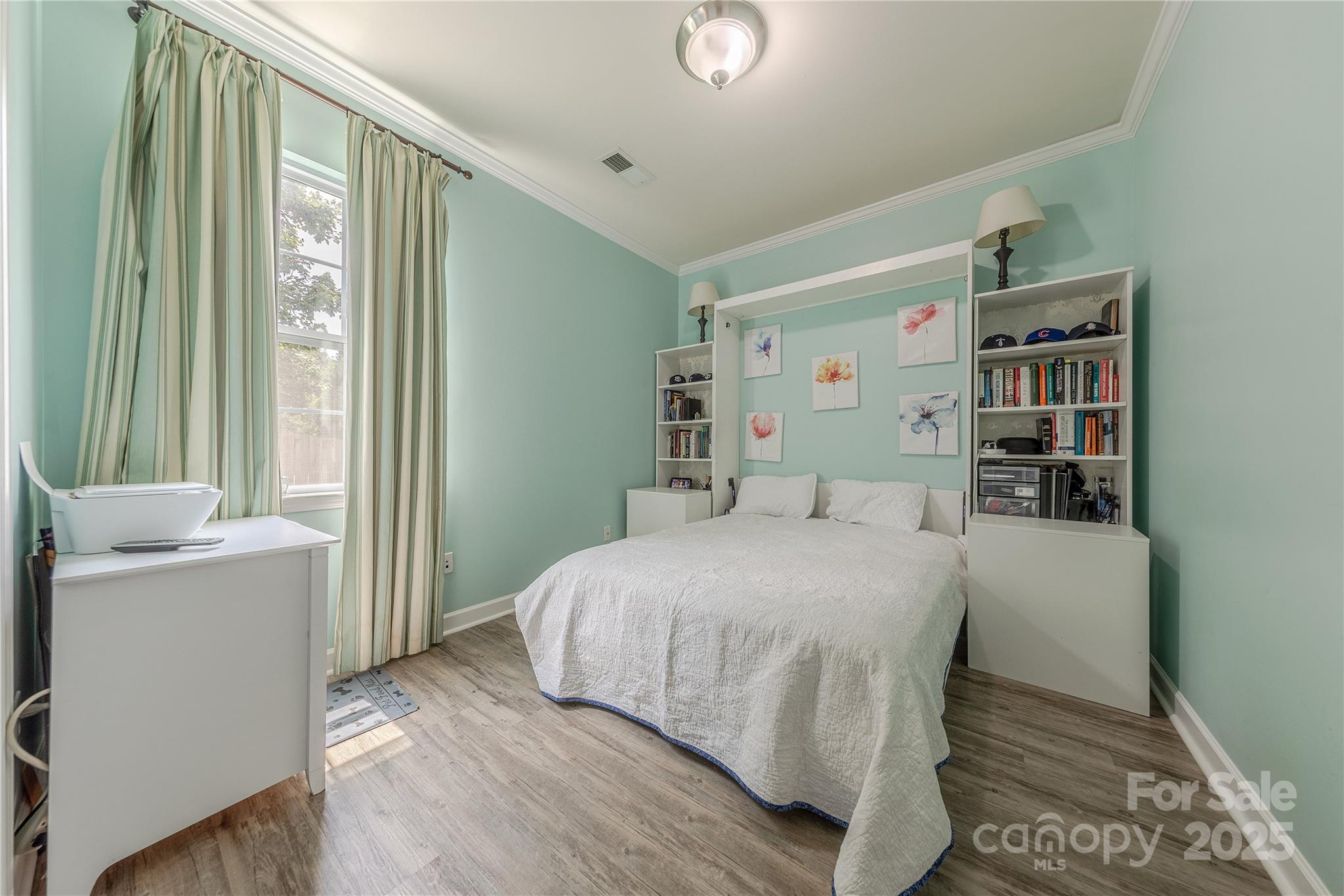 516 Fair Oaks Drive