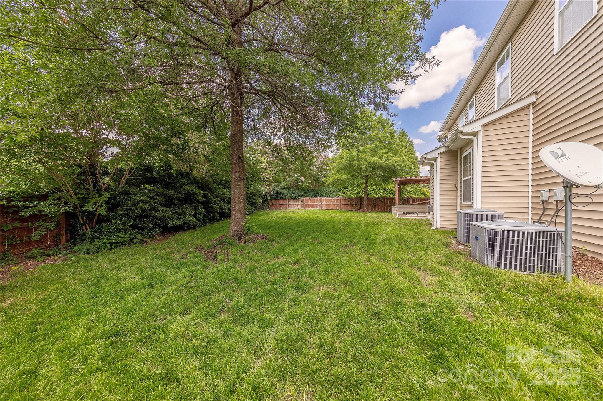 516 Fair Oaks Drive