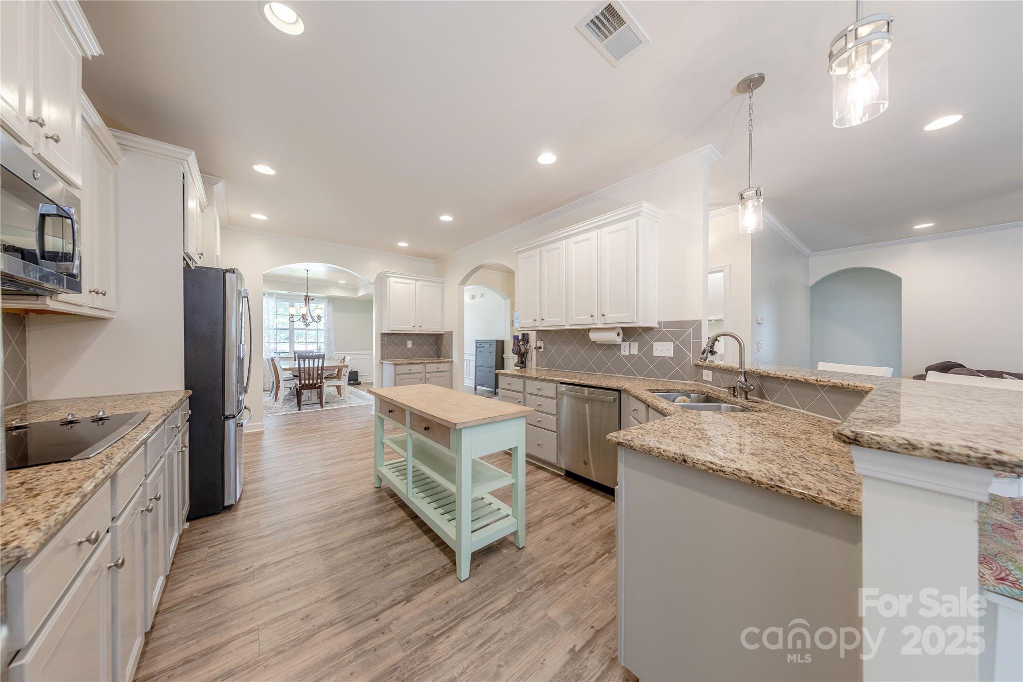 516 Fair Oaks Drive