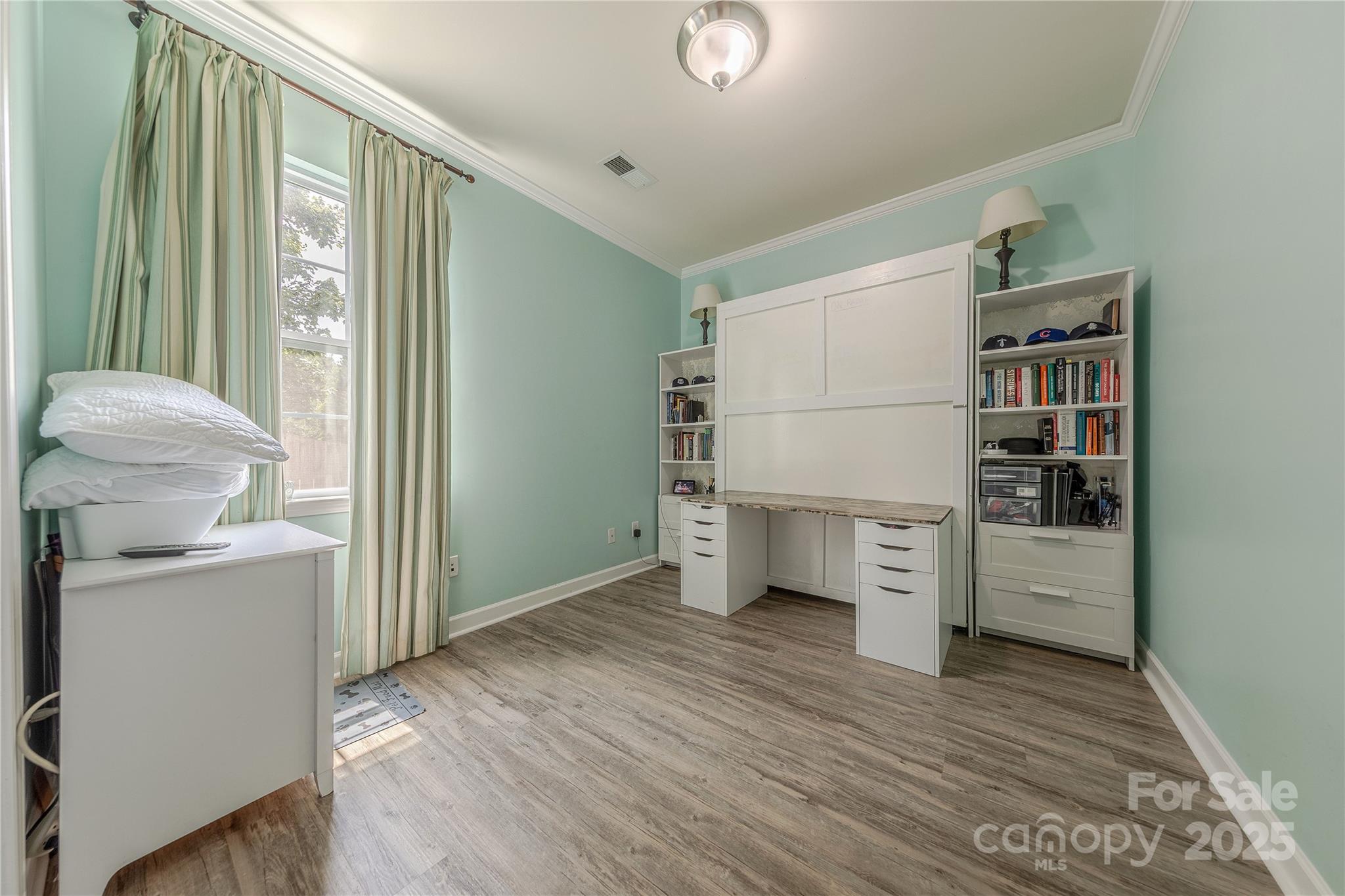 516 Fair Oaks Drive