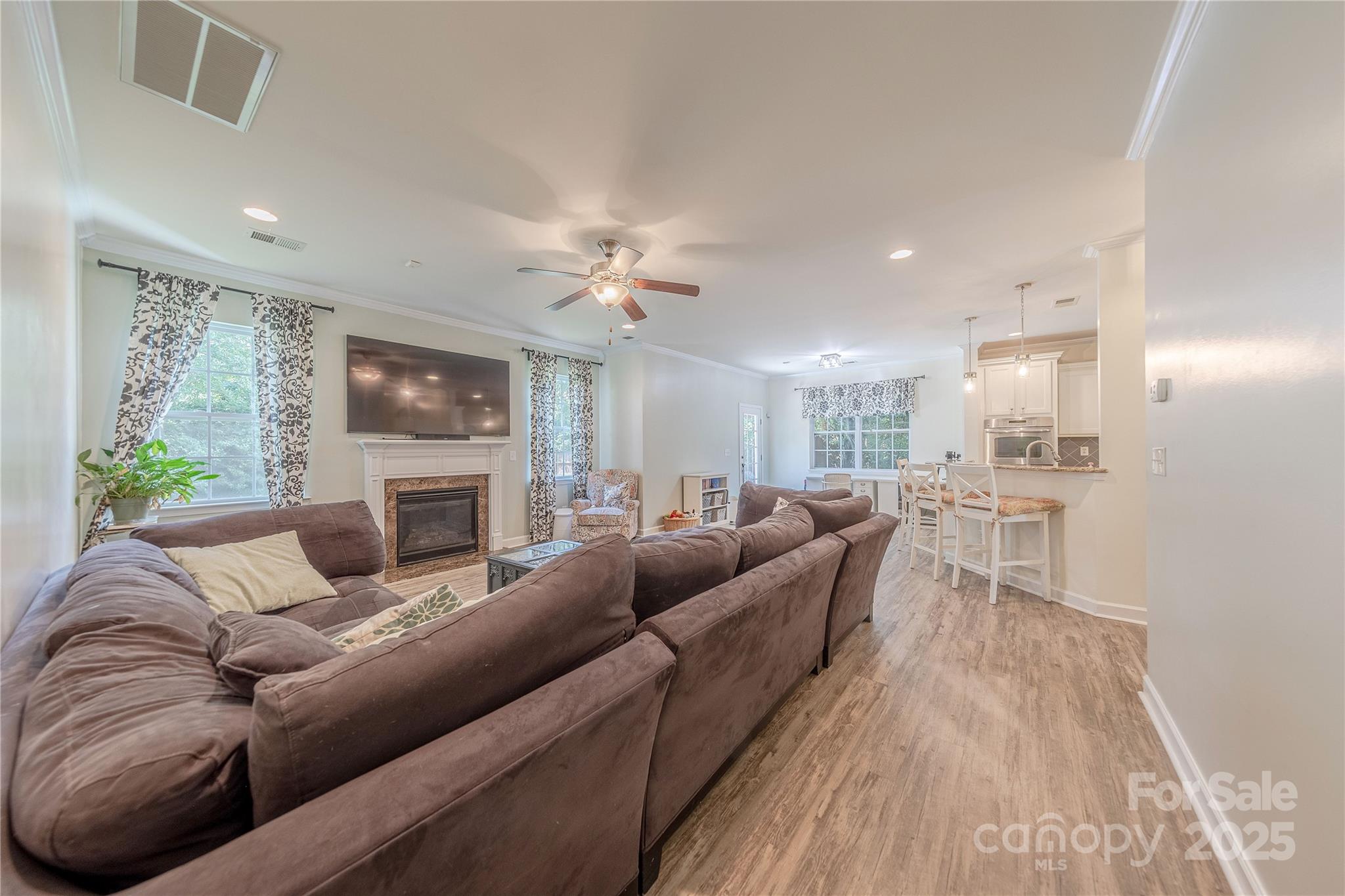516 Fair Oaks Drive