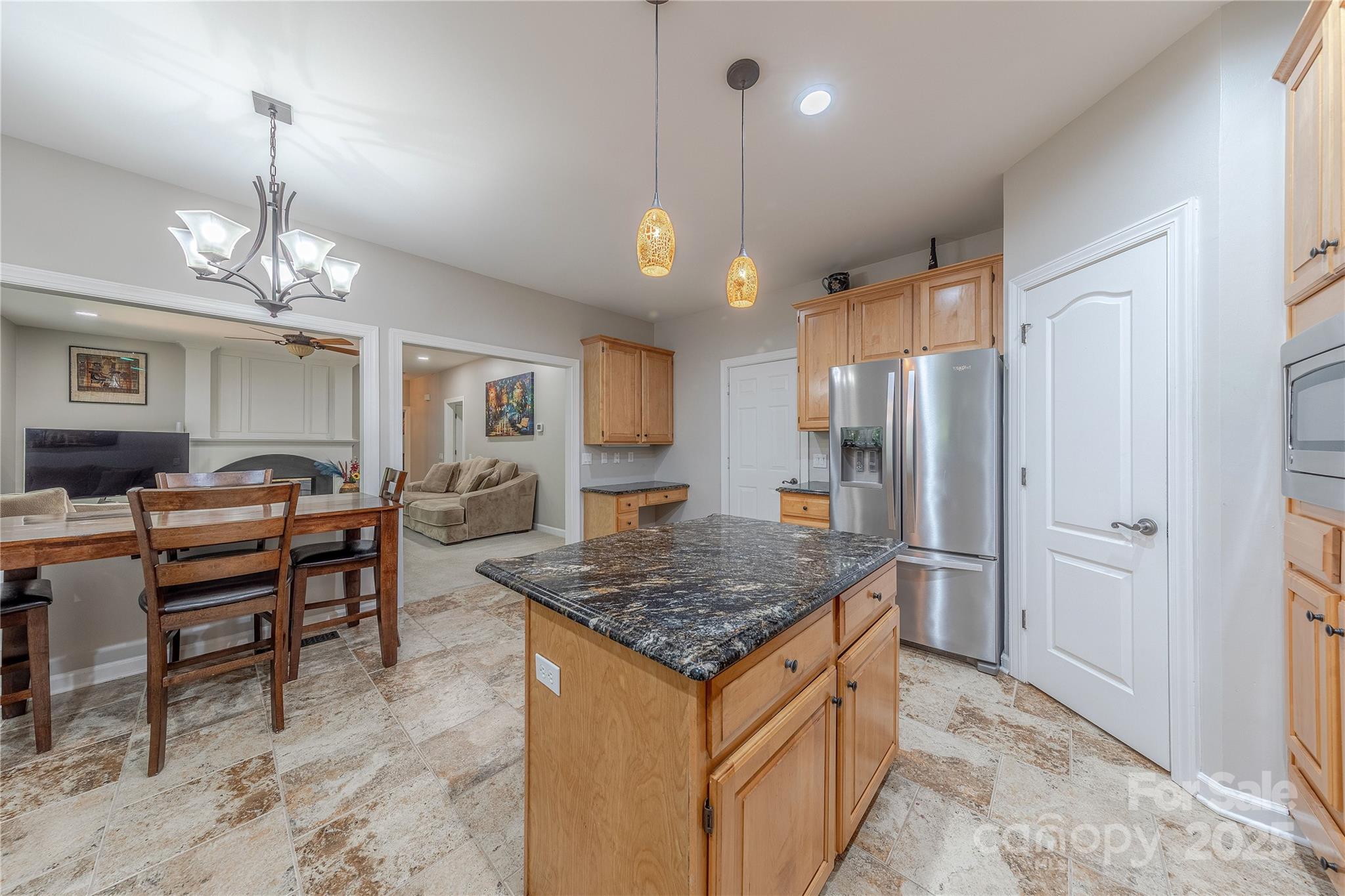 5707 Fairvista Drive