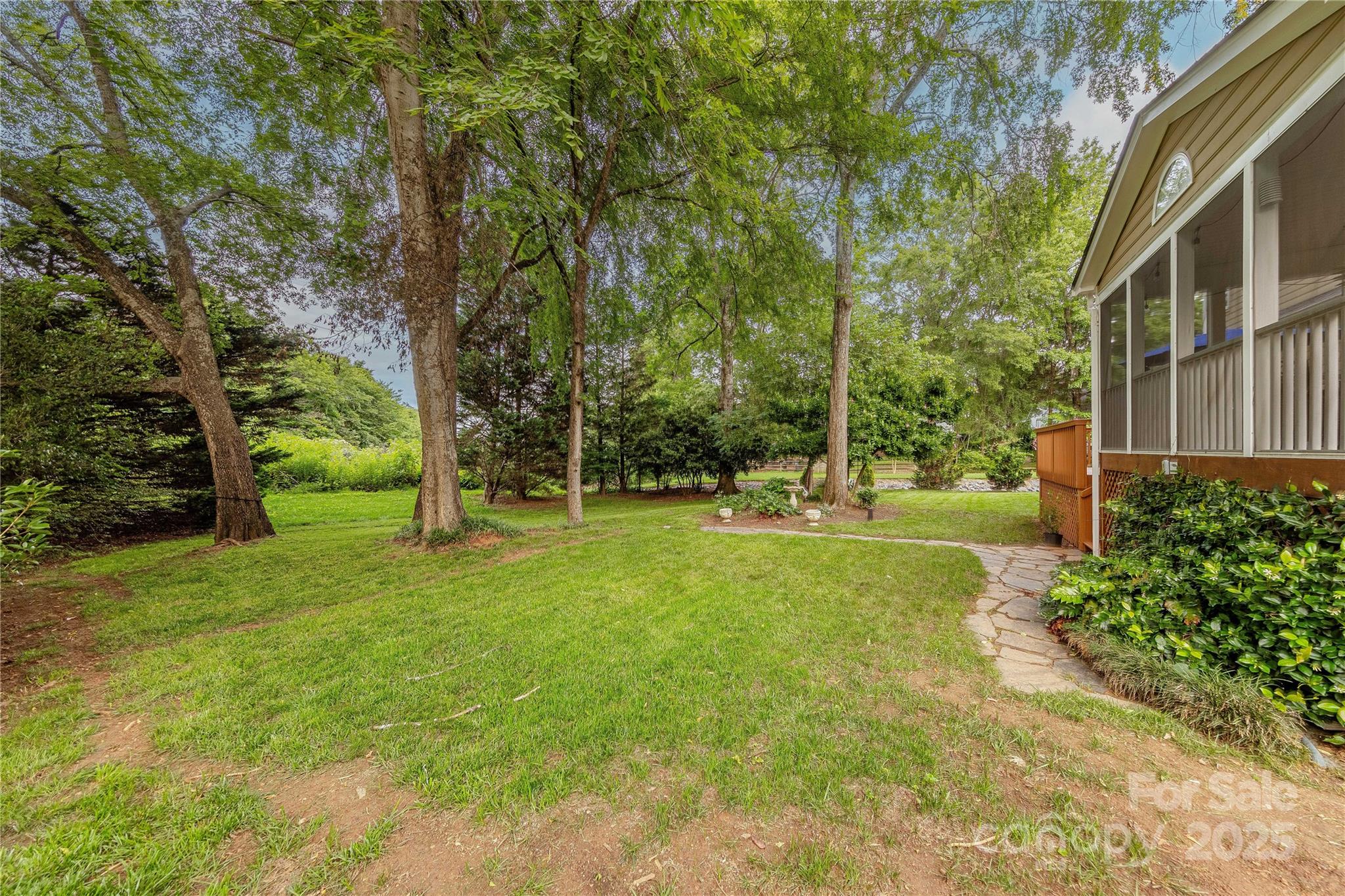 5707 Fairvista Drive