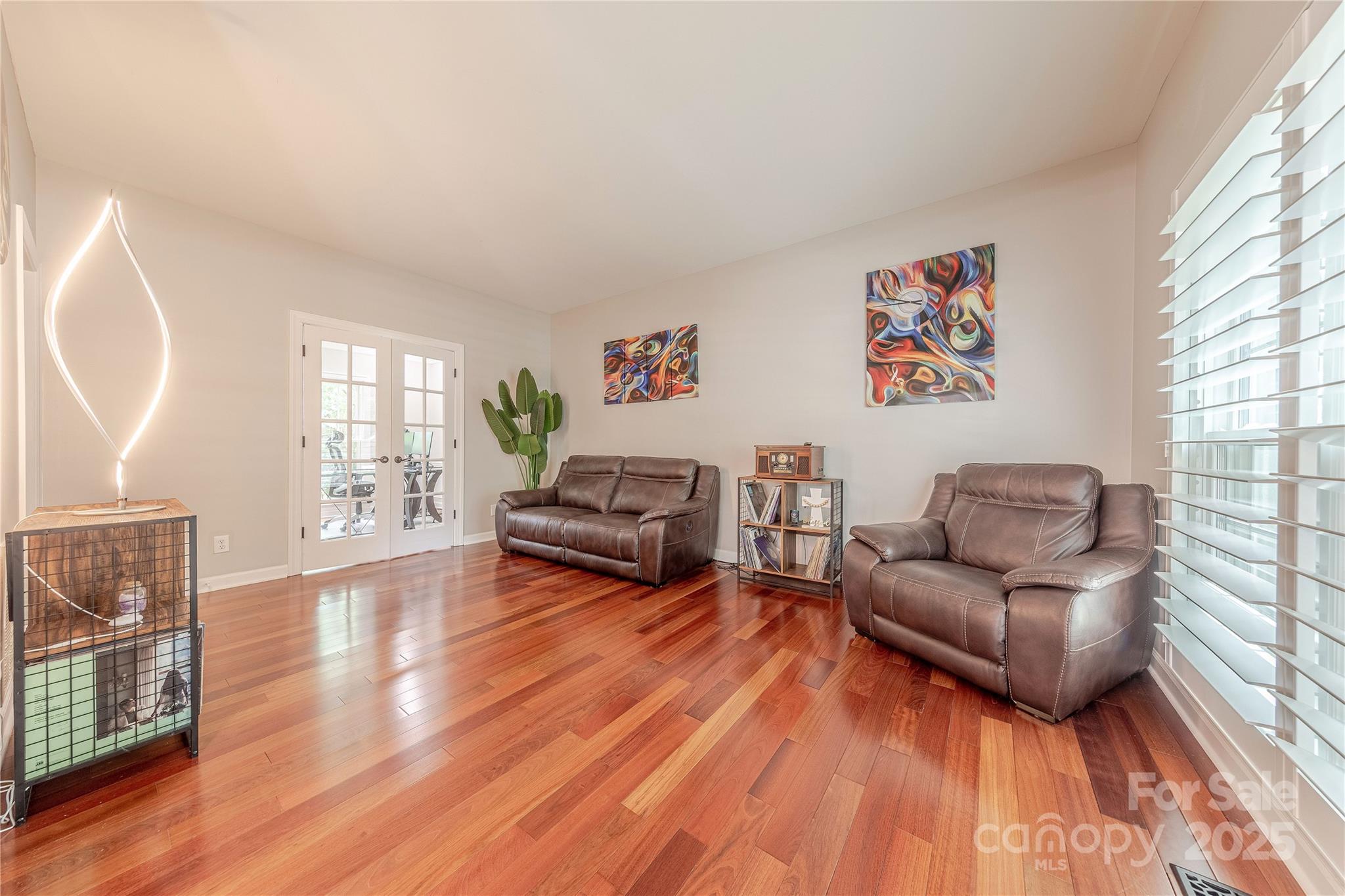 5707 Fairvista Drive