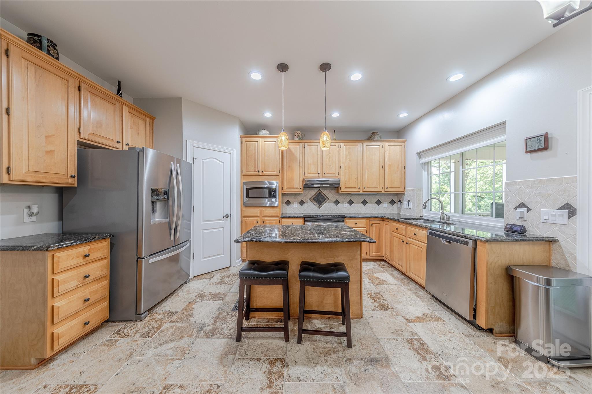 5707 Fairvista Drive