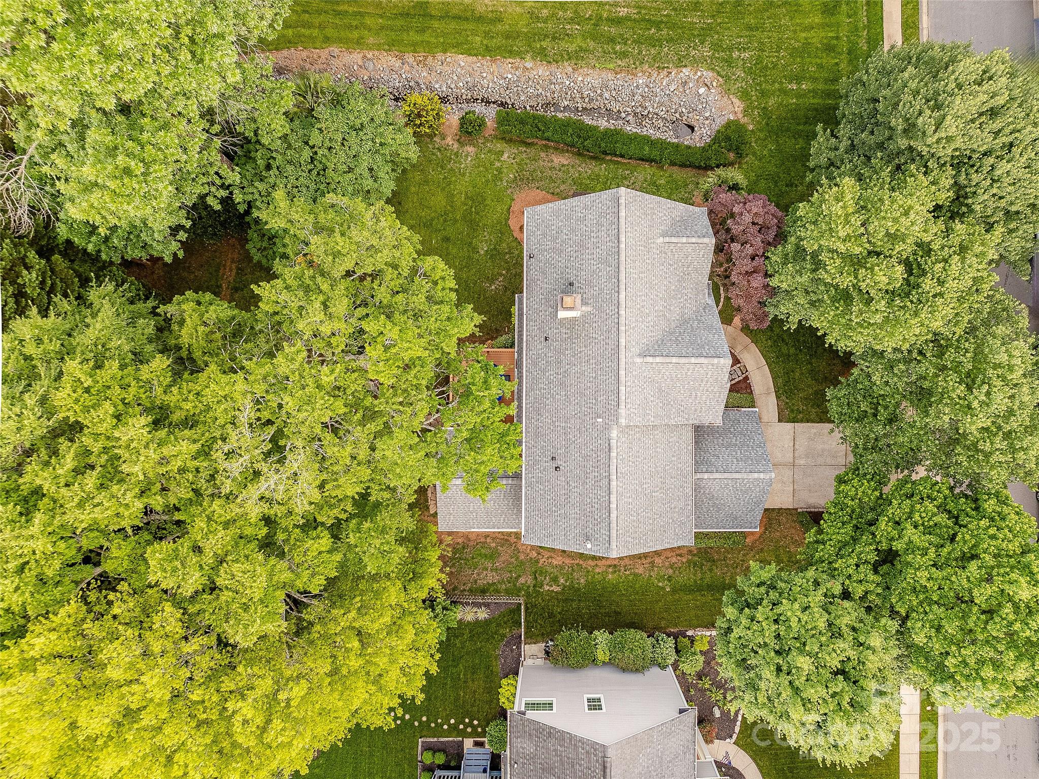 5707 Fairvista Drive