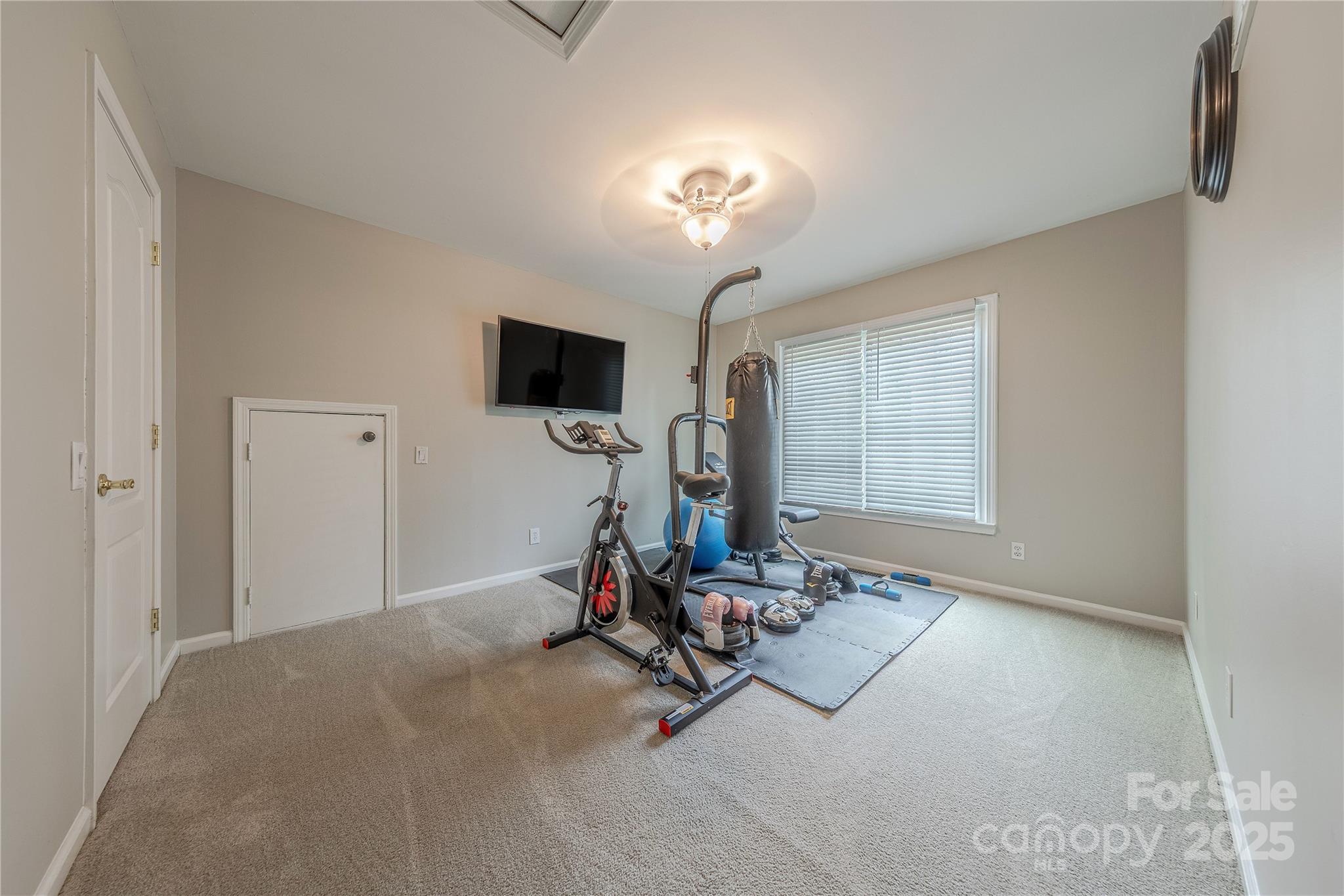 5707 Fairvista Drive