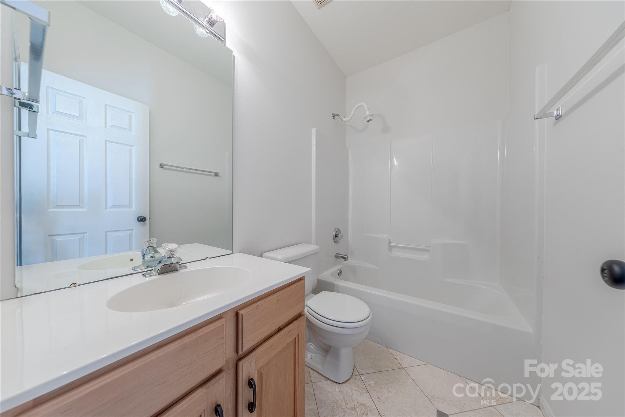 901 Clearbrook Road