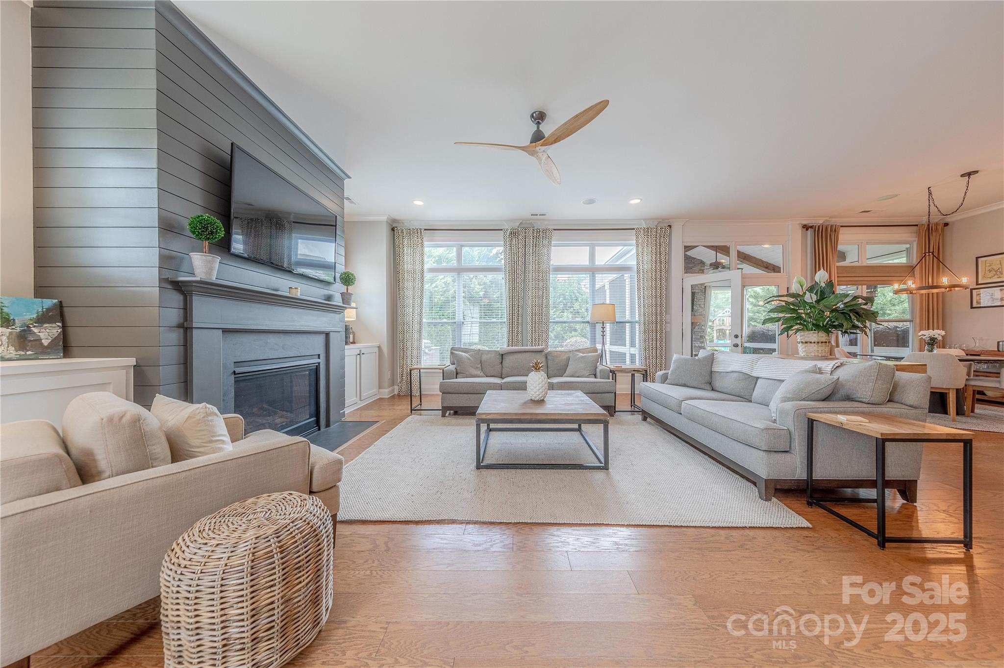 5256 Meadowcroft Way