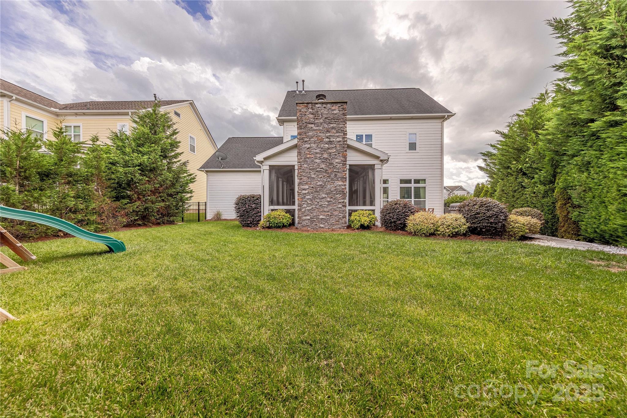 5256 Meadowcroft Way