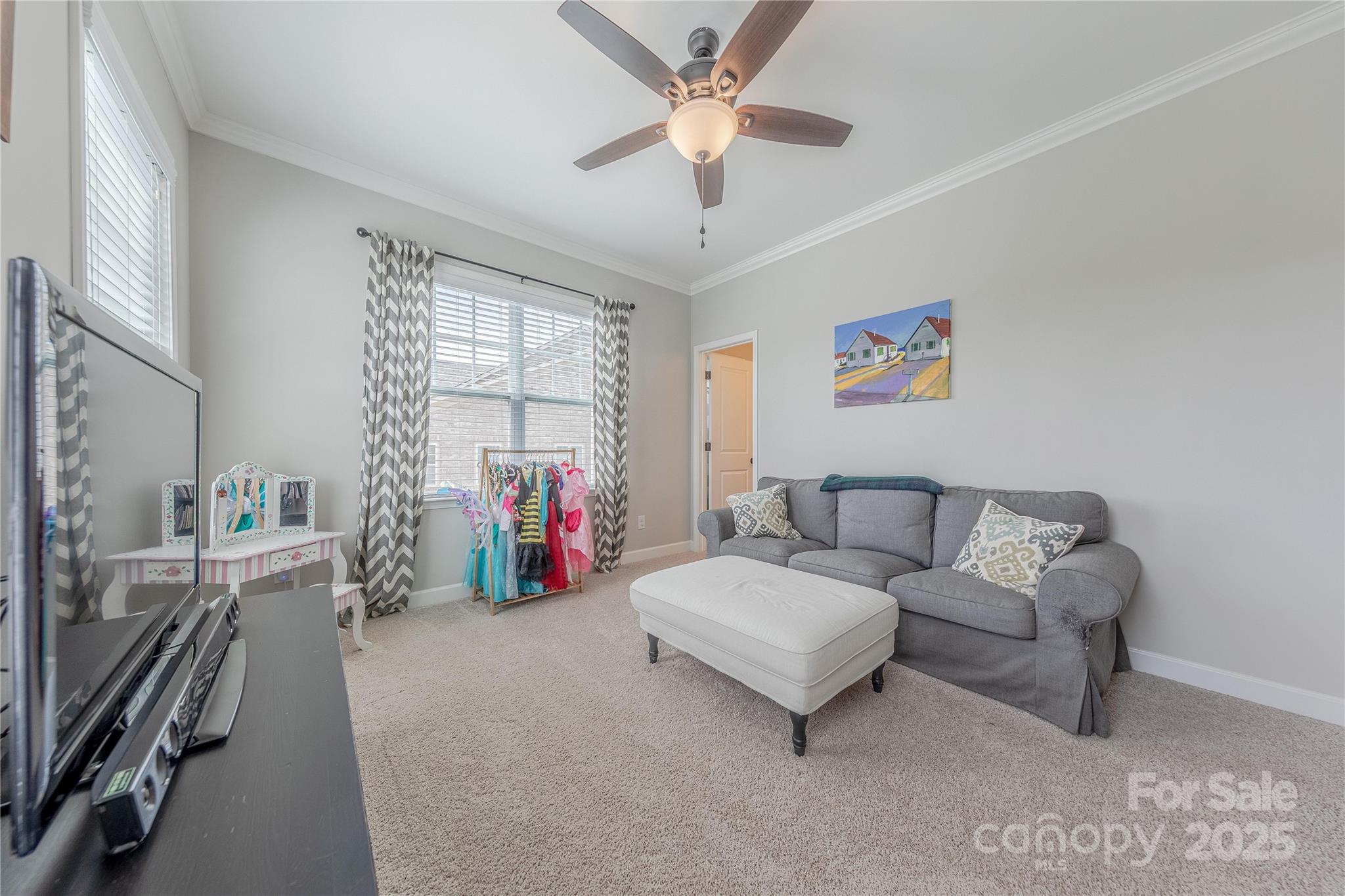 5256 Meadowcroft Way