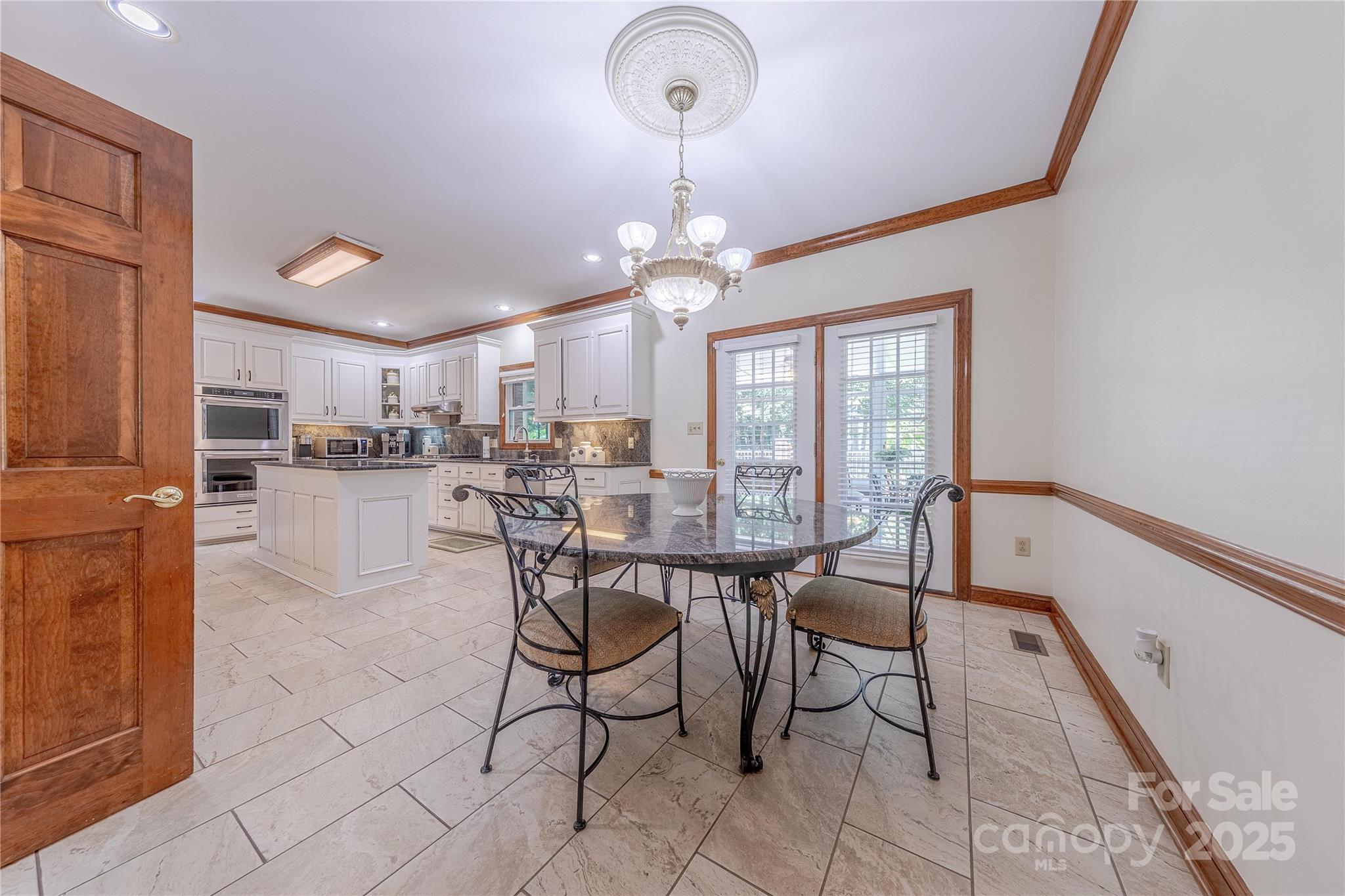 3100 Shady Grove Lane