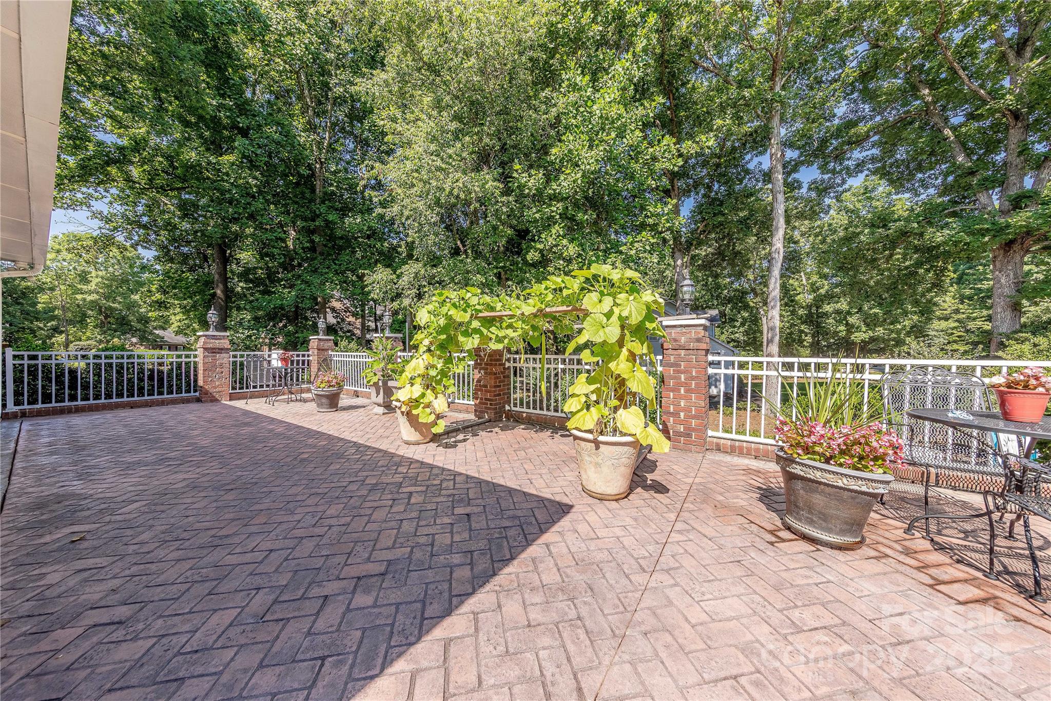 3100 Shady Grove Lane