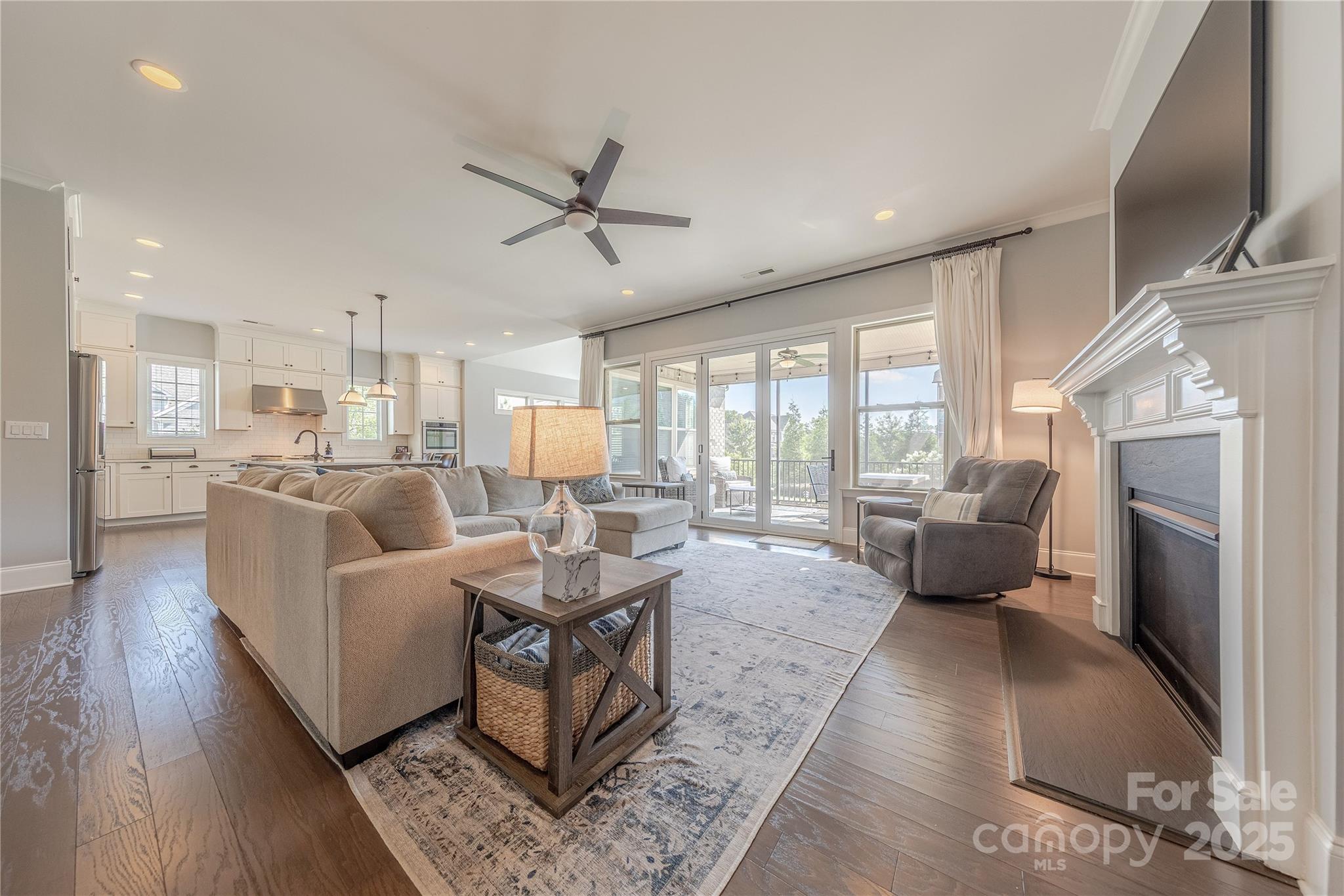 5266 Meadowcroft Way