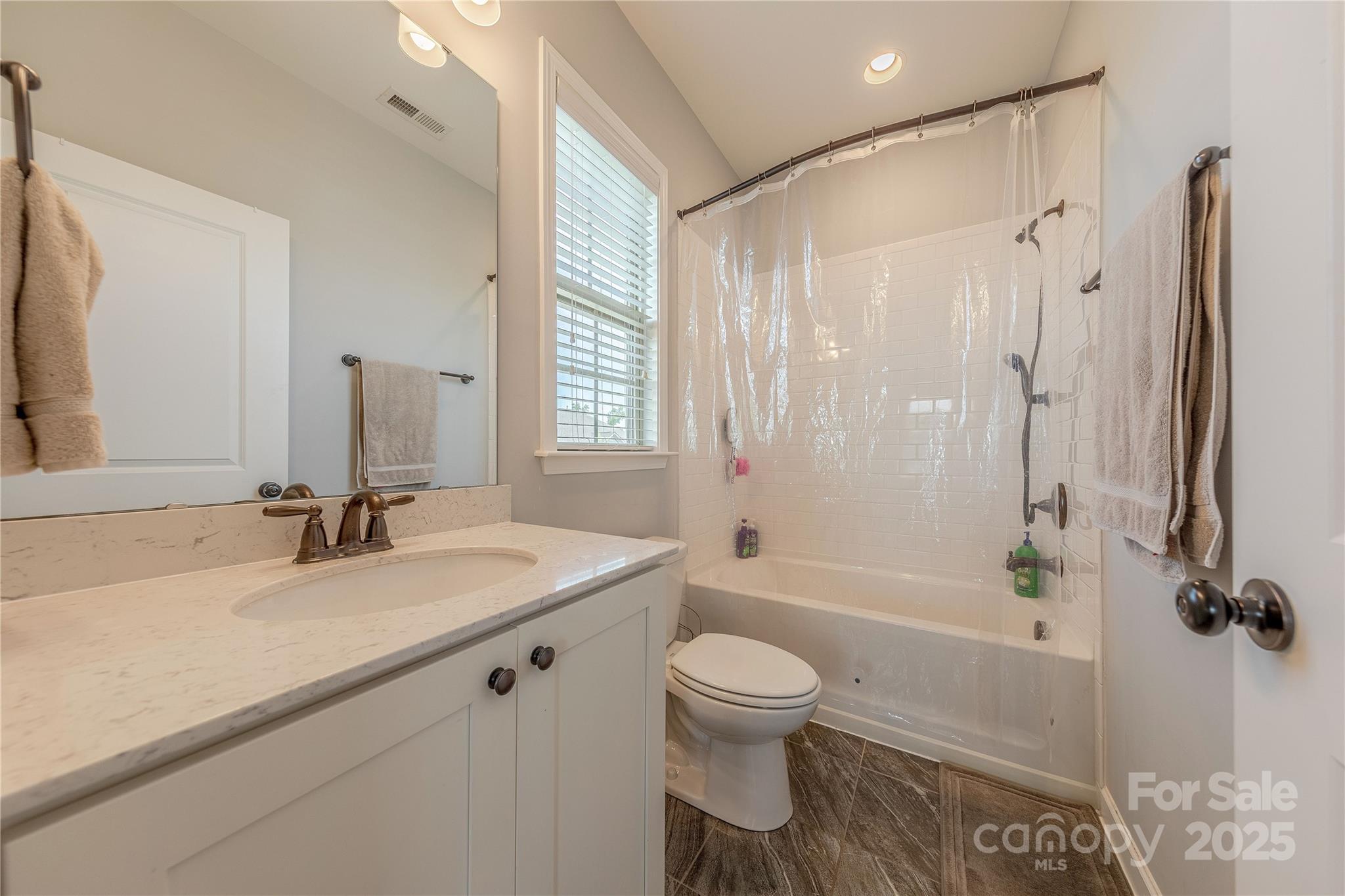 5266 Meadowcroft Way