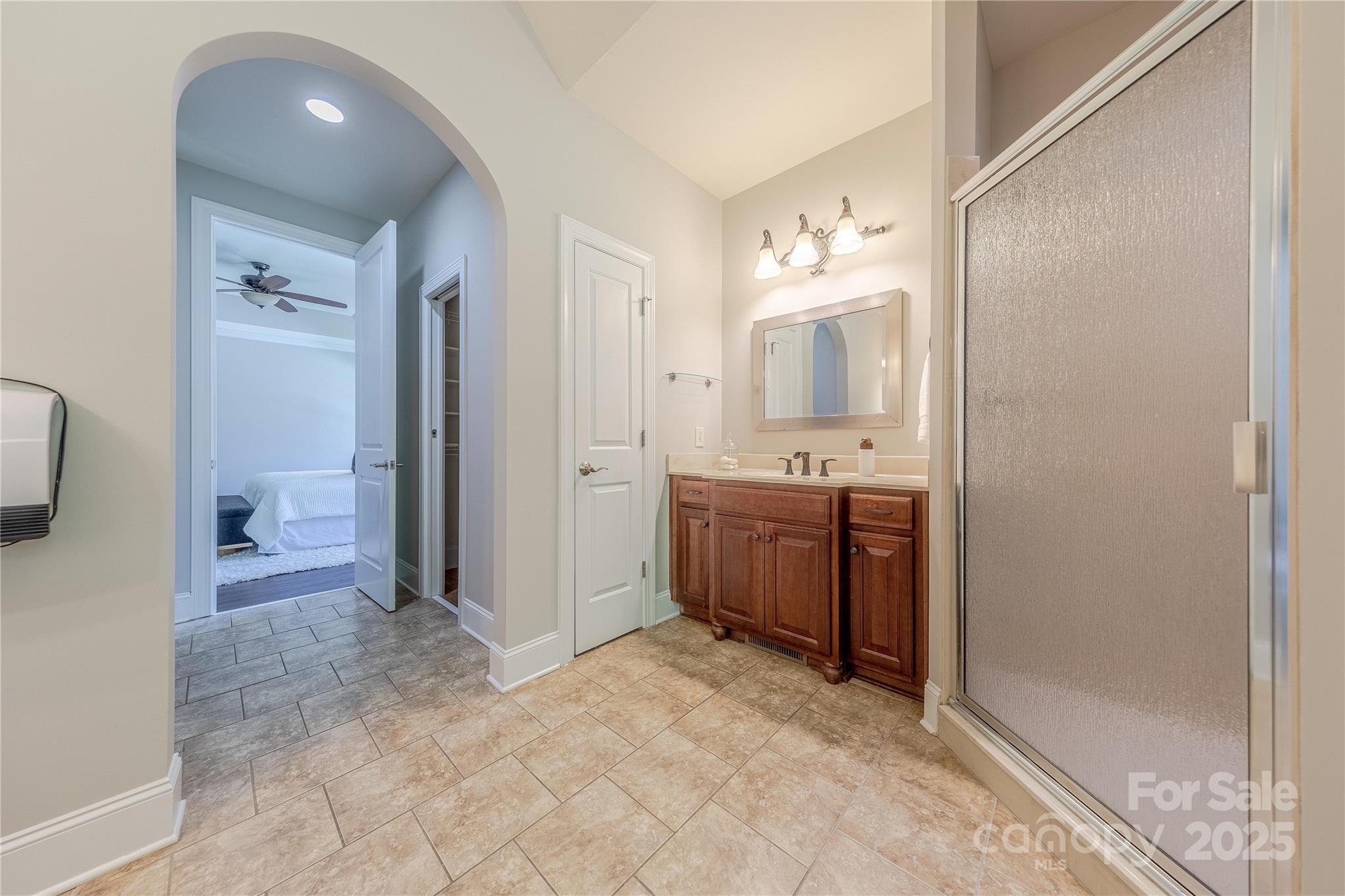 4113 Hoffmeister Drive