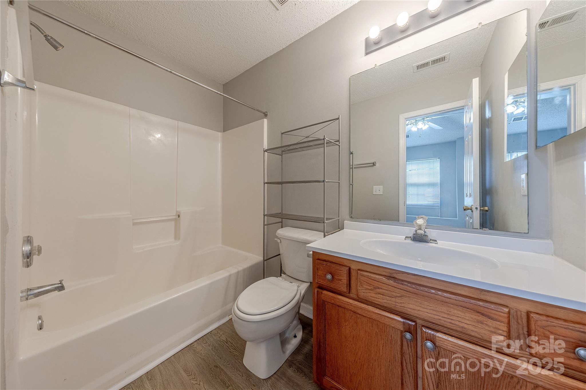 1809 Birch Heights Court