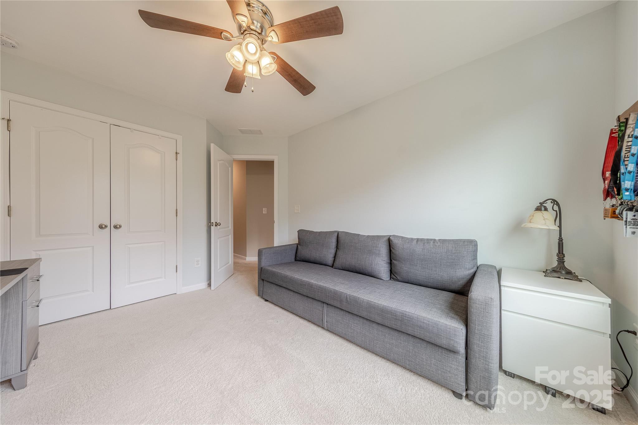 543 Common Raven Court