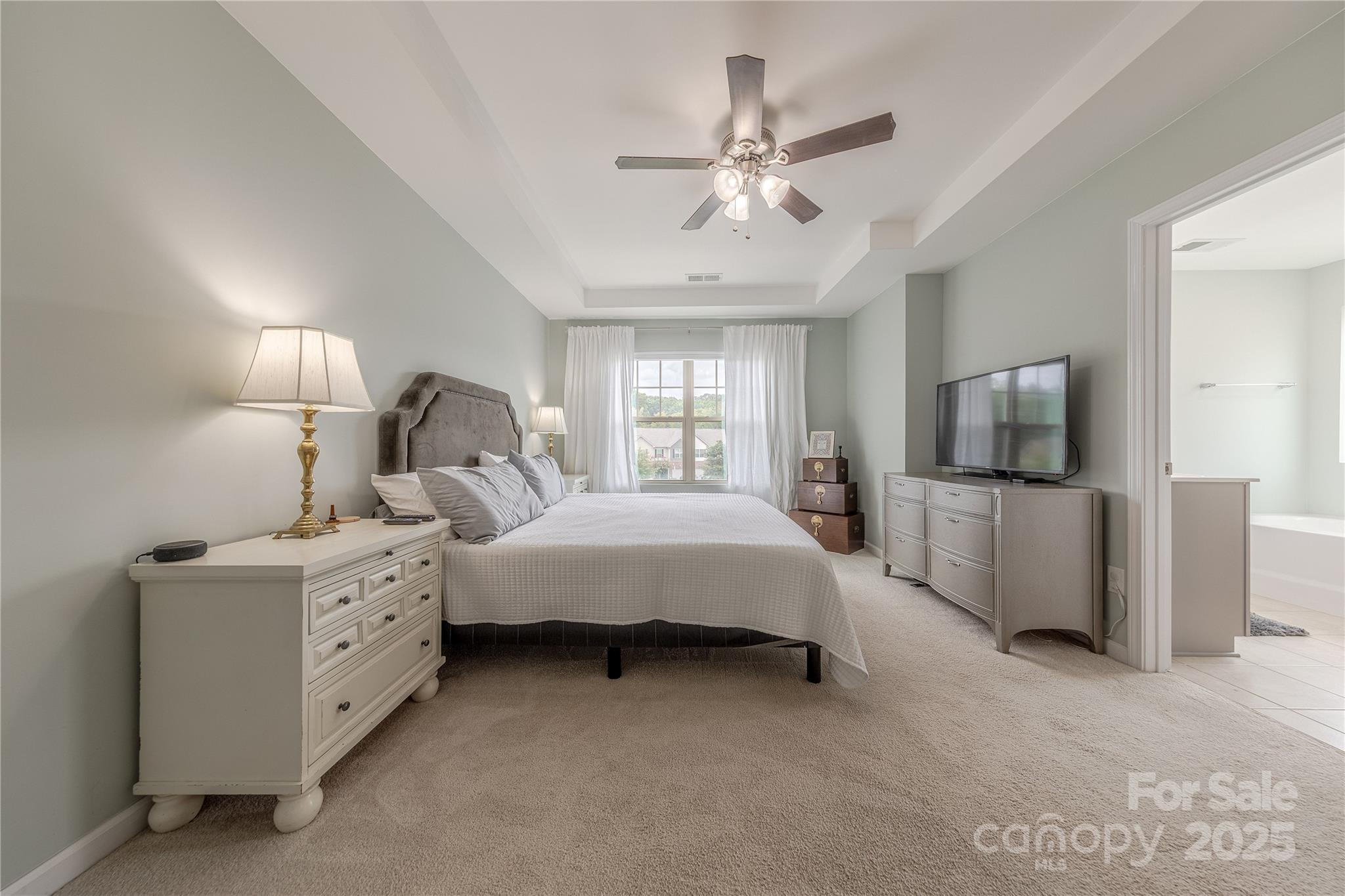 543 Common Raven Court