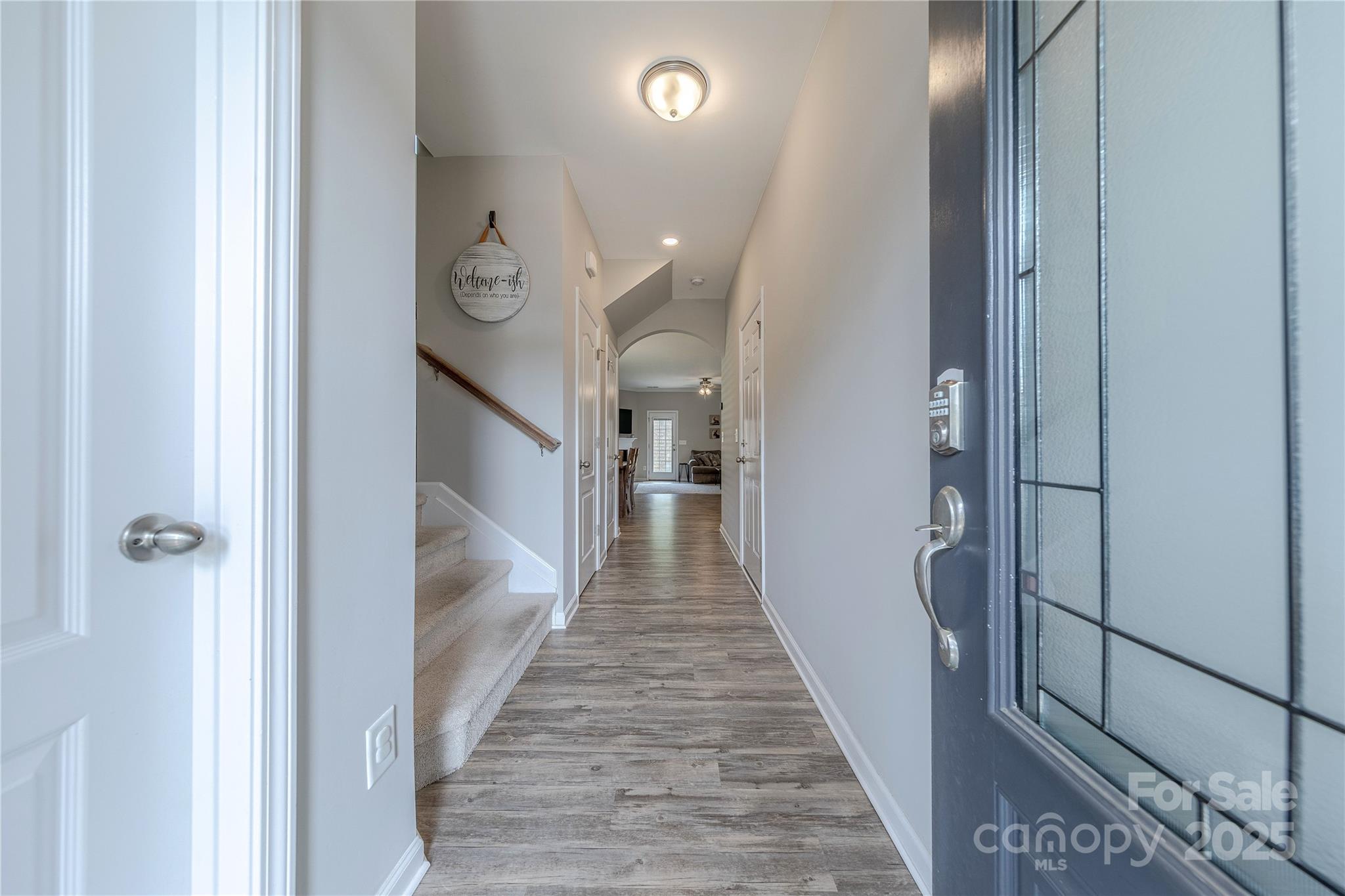 543 Common Raven Court