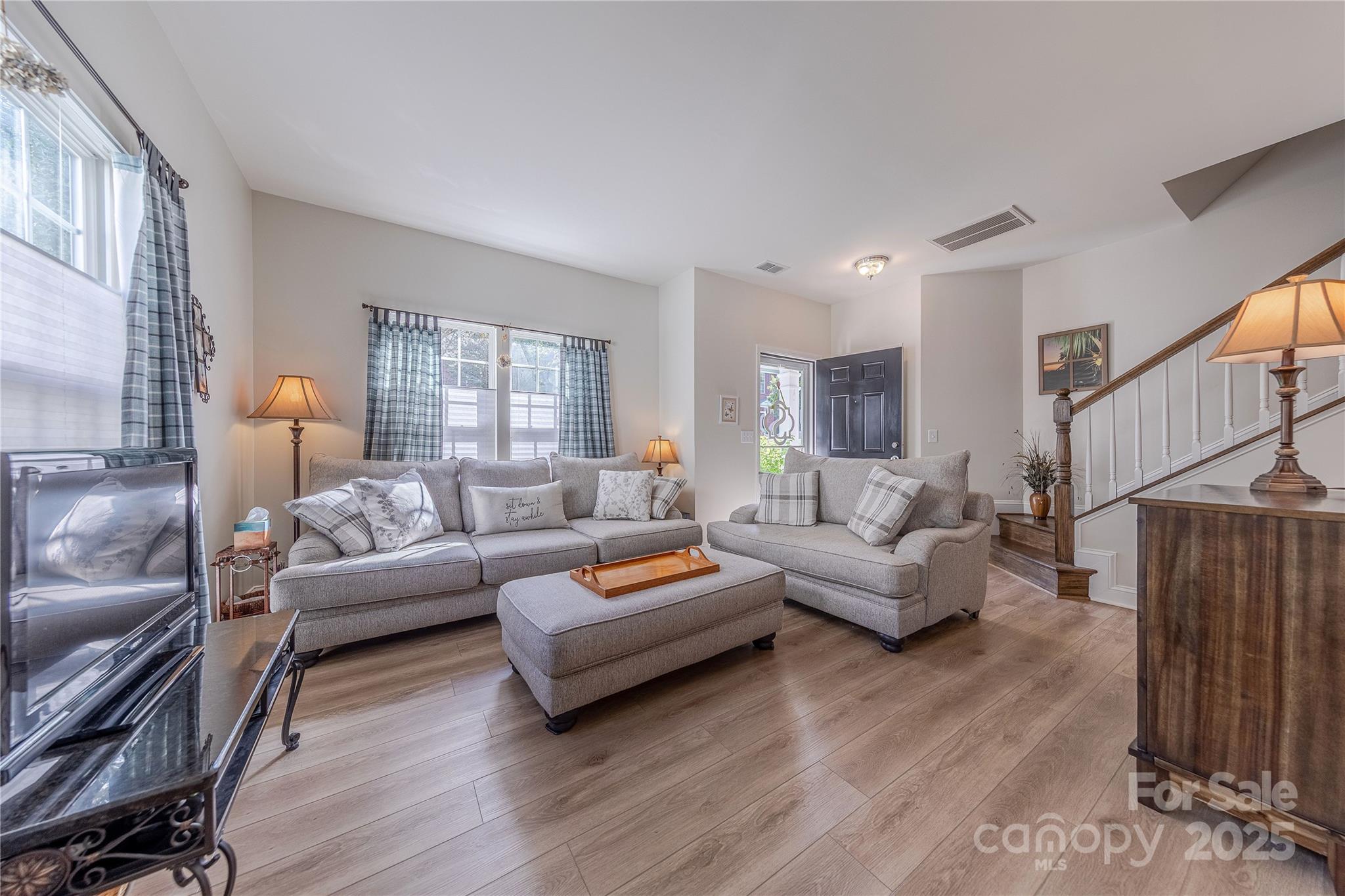 4004 Christine Lane