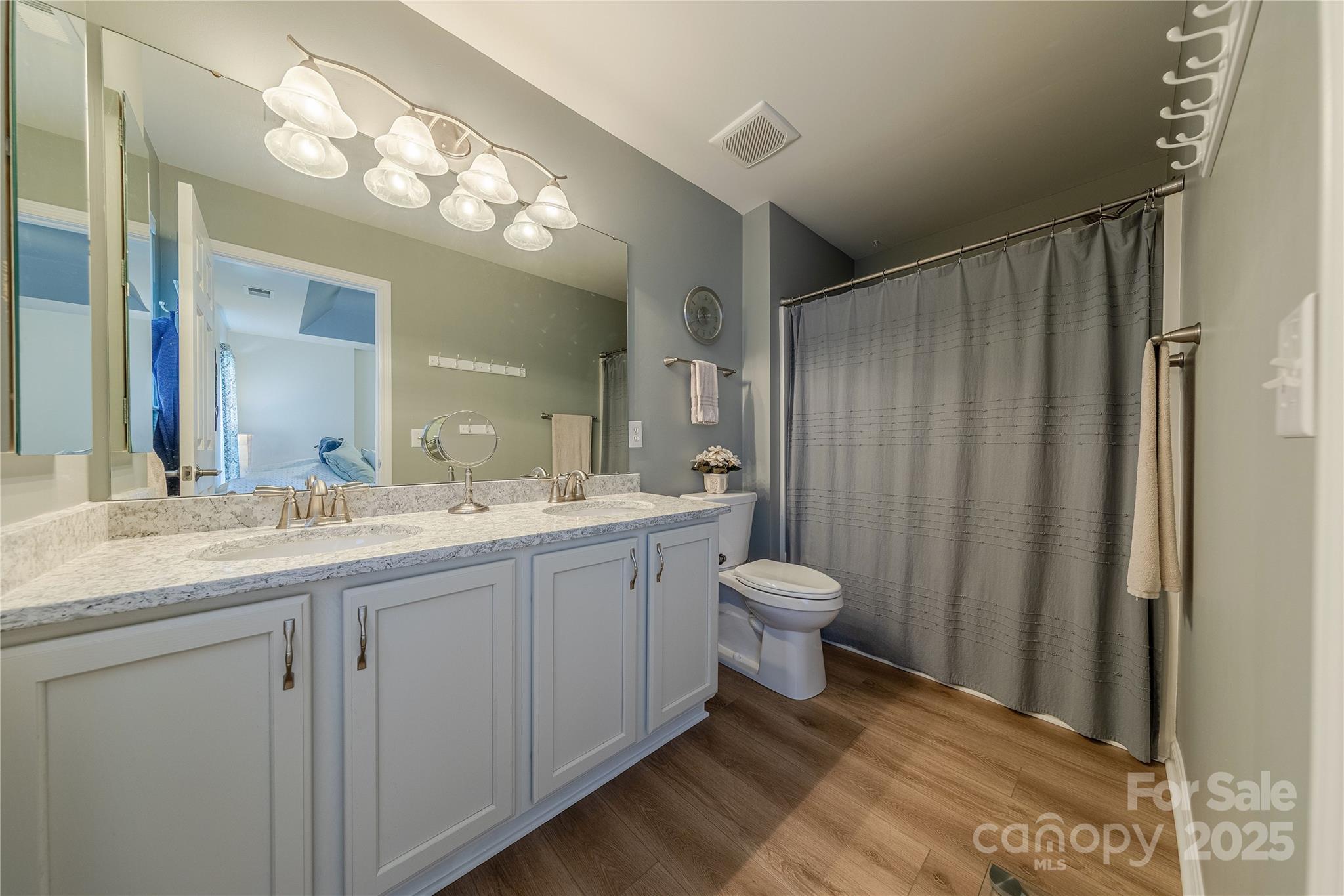 4004 Christine Lane