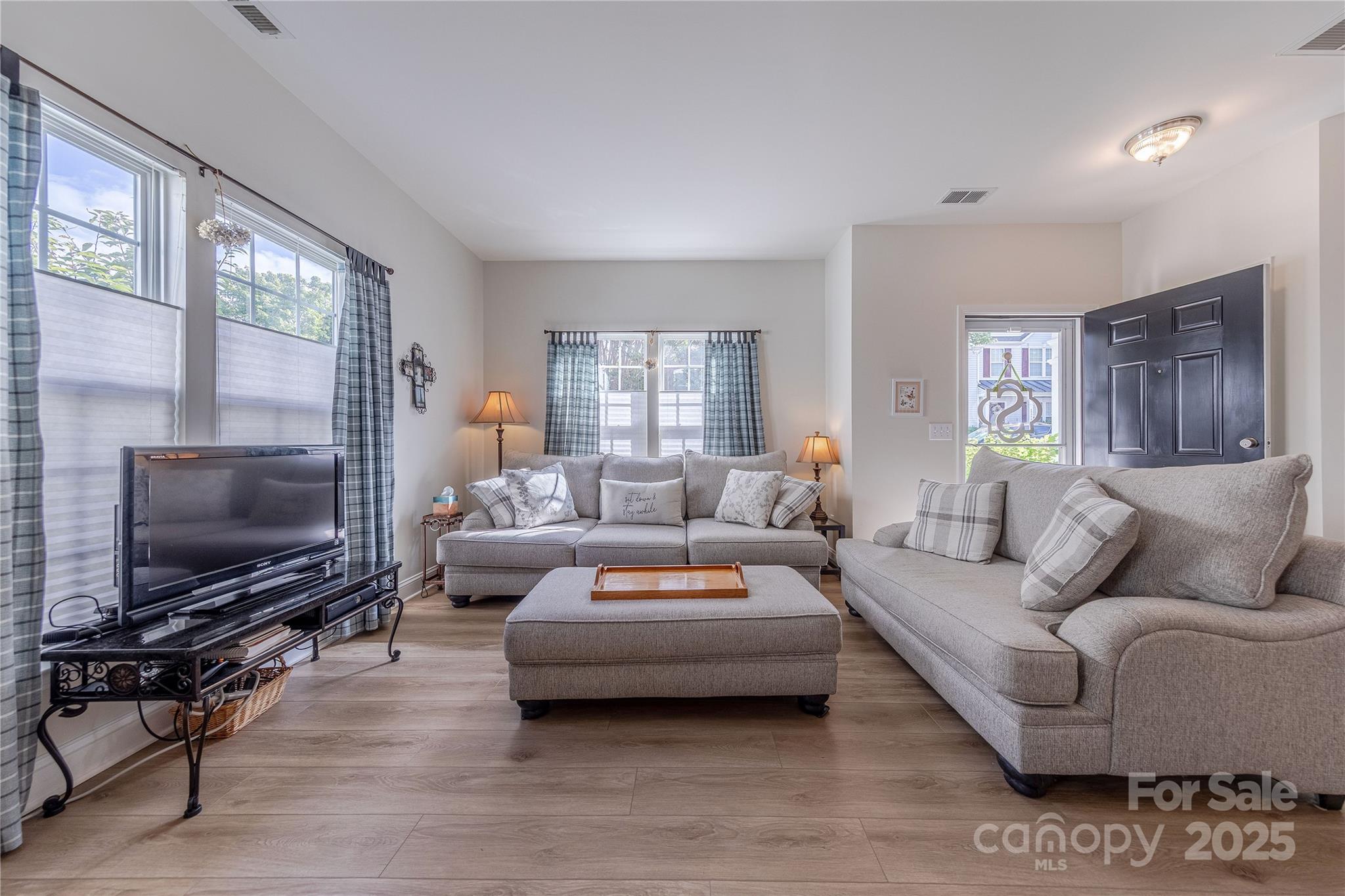 4004 Christine Lane