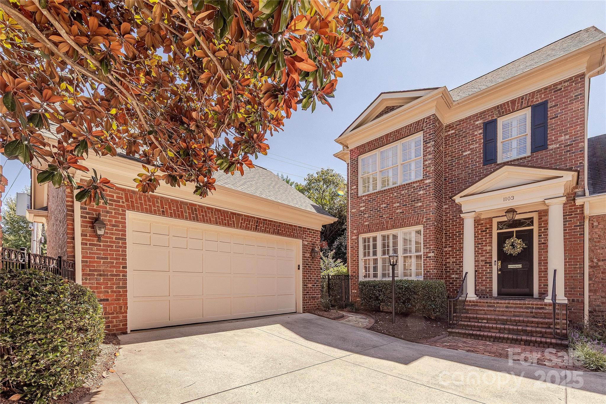 1103 S Kings Drive