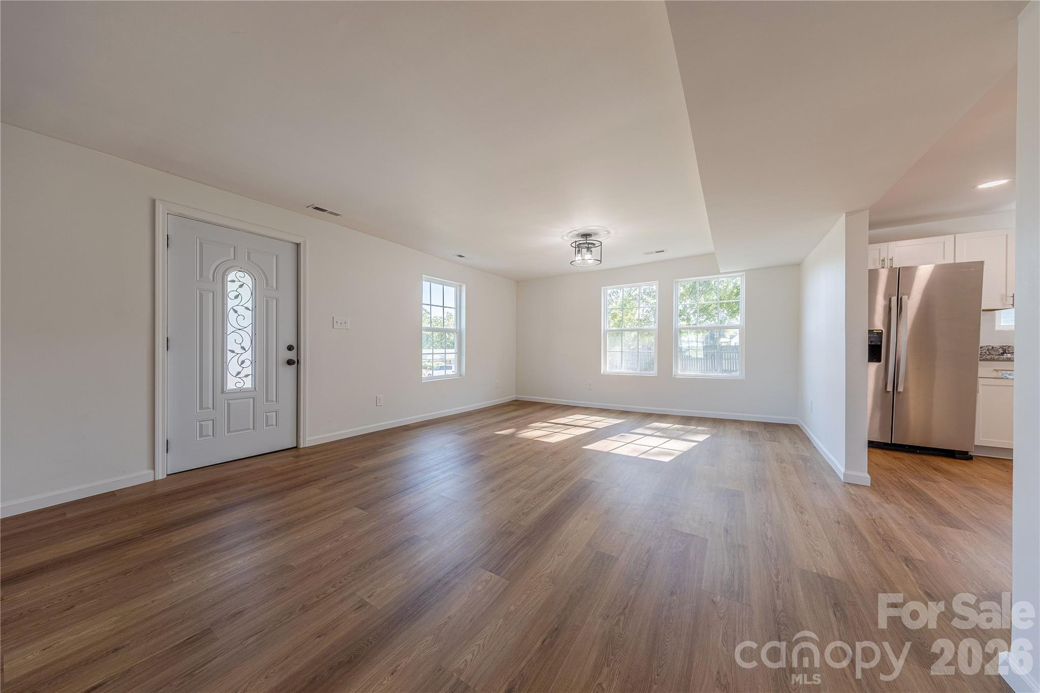 214 E Washington Avenue