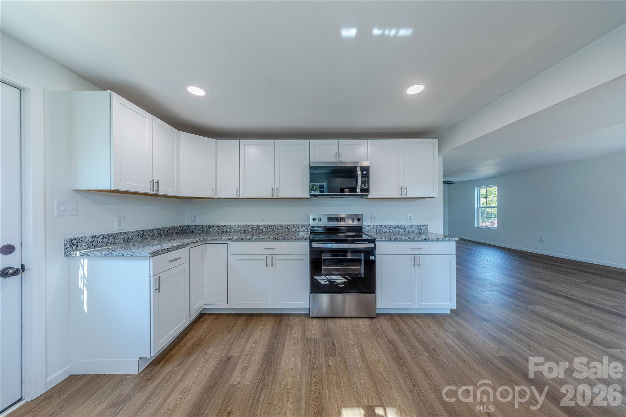 214 E Washington Avenue