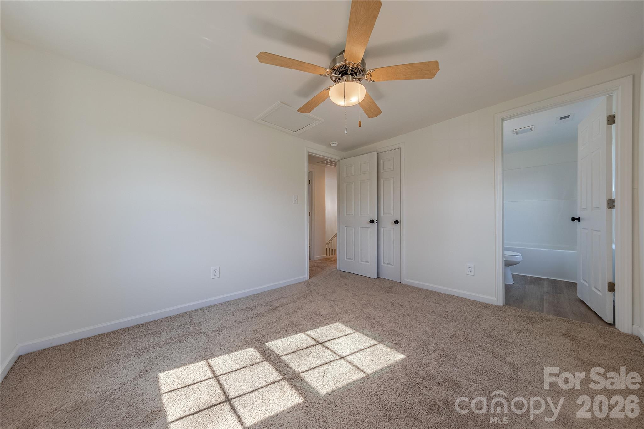 214 E Washington Avenue