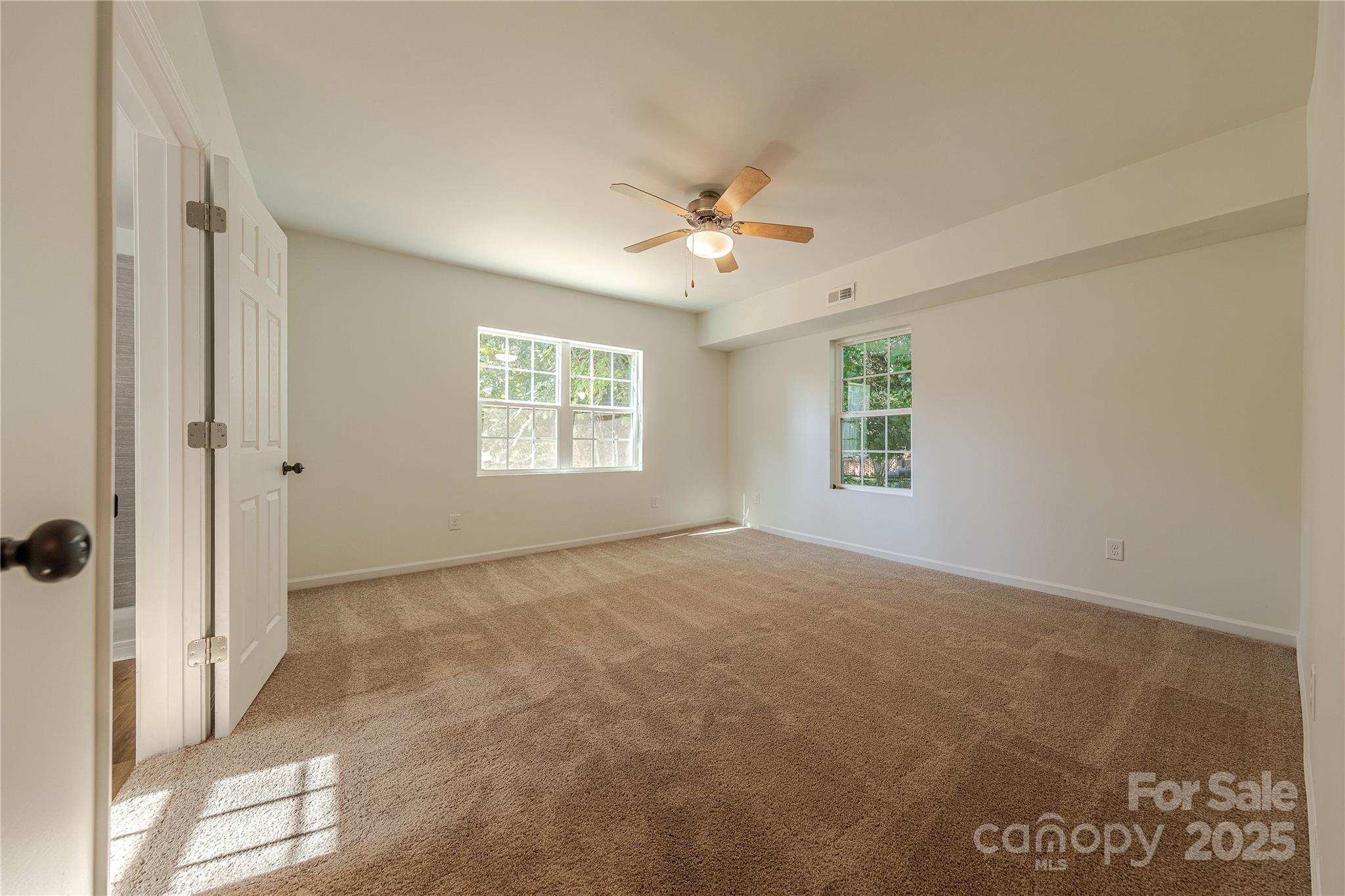 214 E Washington Avenue