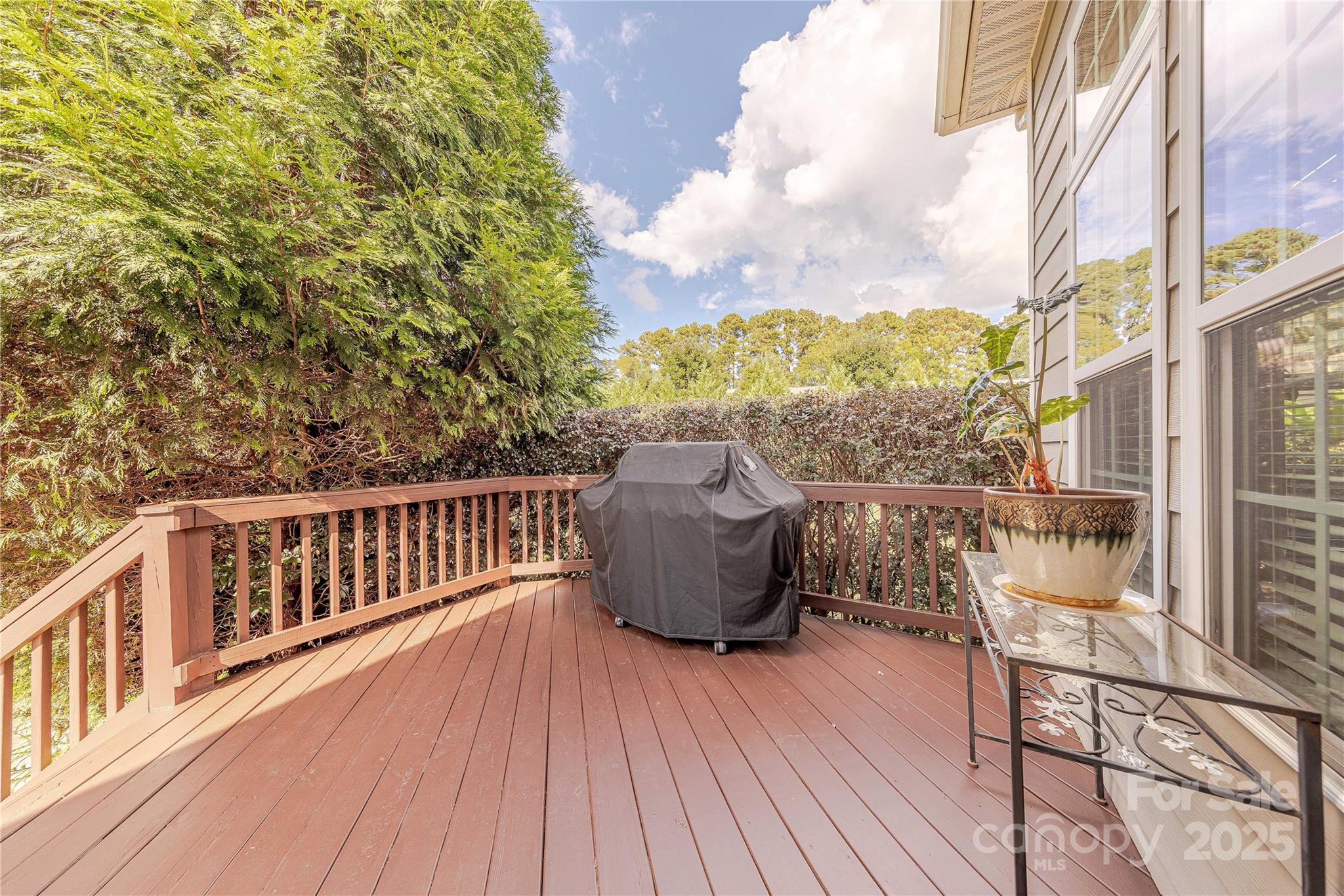 10213 Benderloch Drive