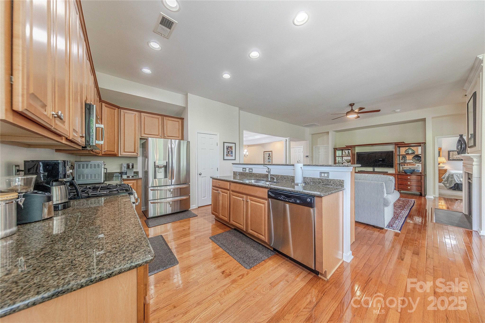 10213 Benderloch Drive