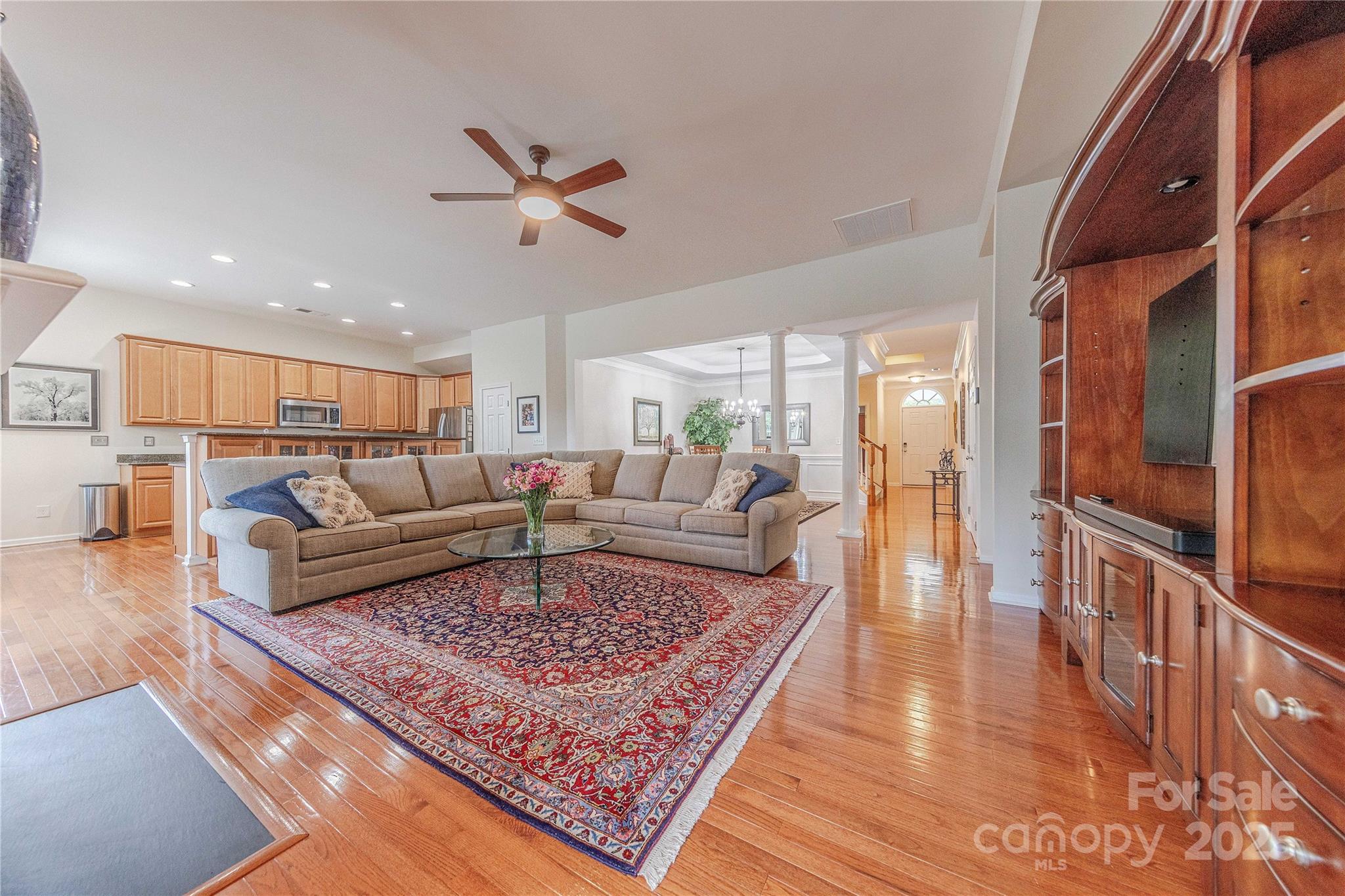 10213 Benderloch Drive