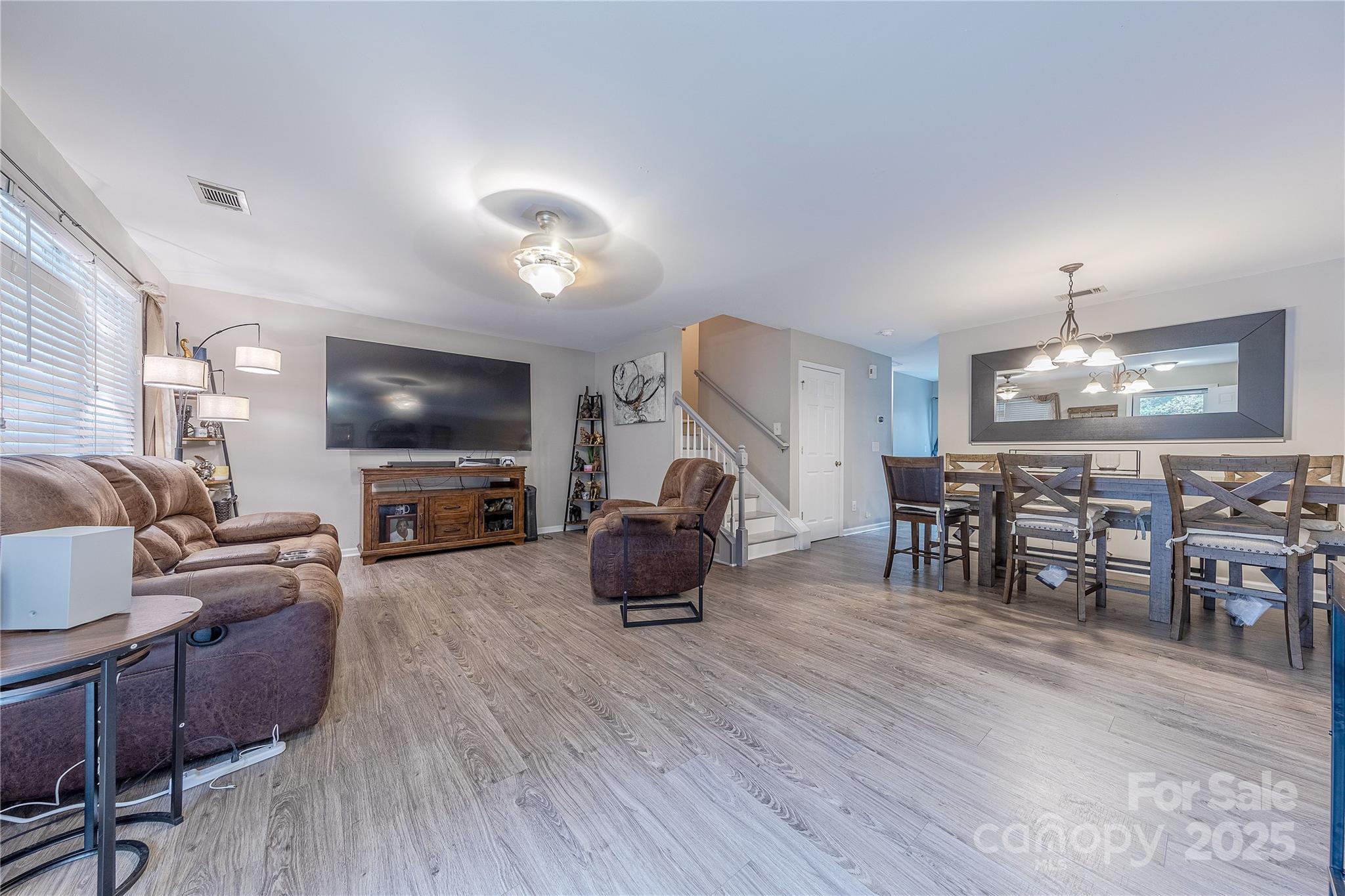 1581 Maypine Commons Way