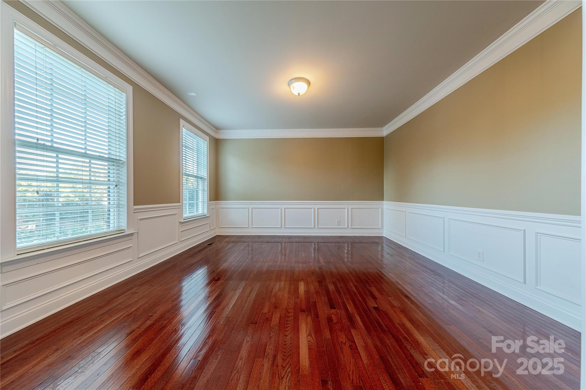 9913 Hazelview Drive