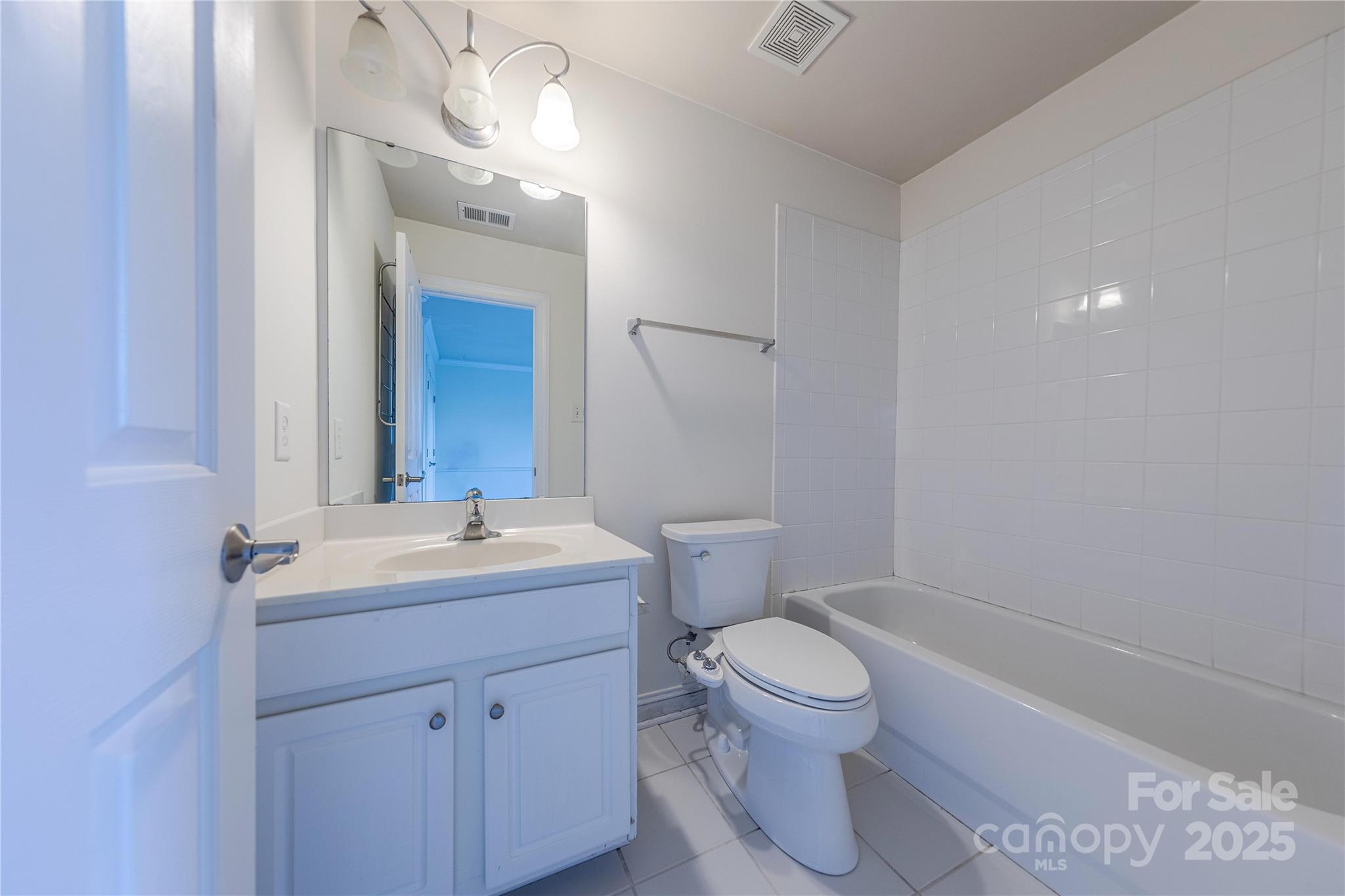 9913 Hazelview Drive