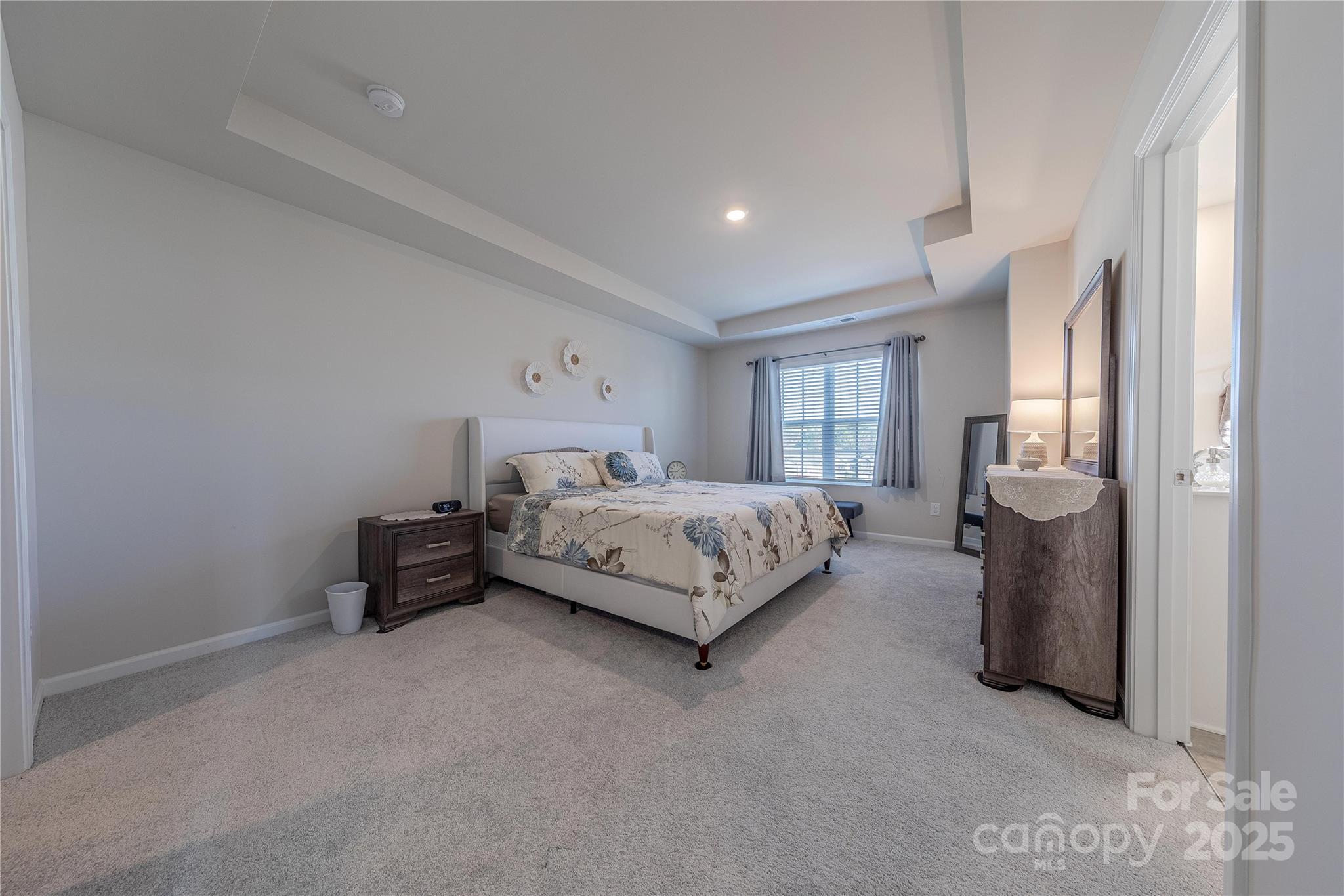 8007 Scarlet Maple Lane