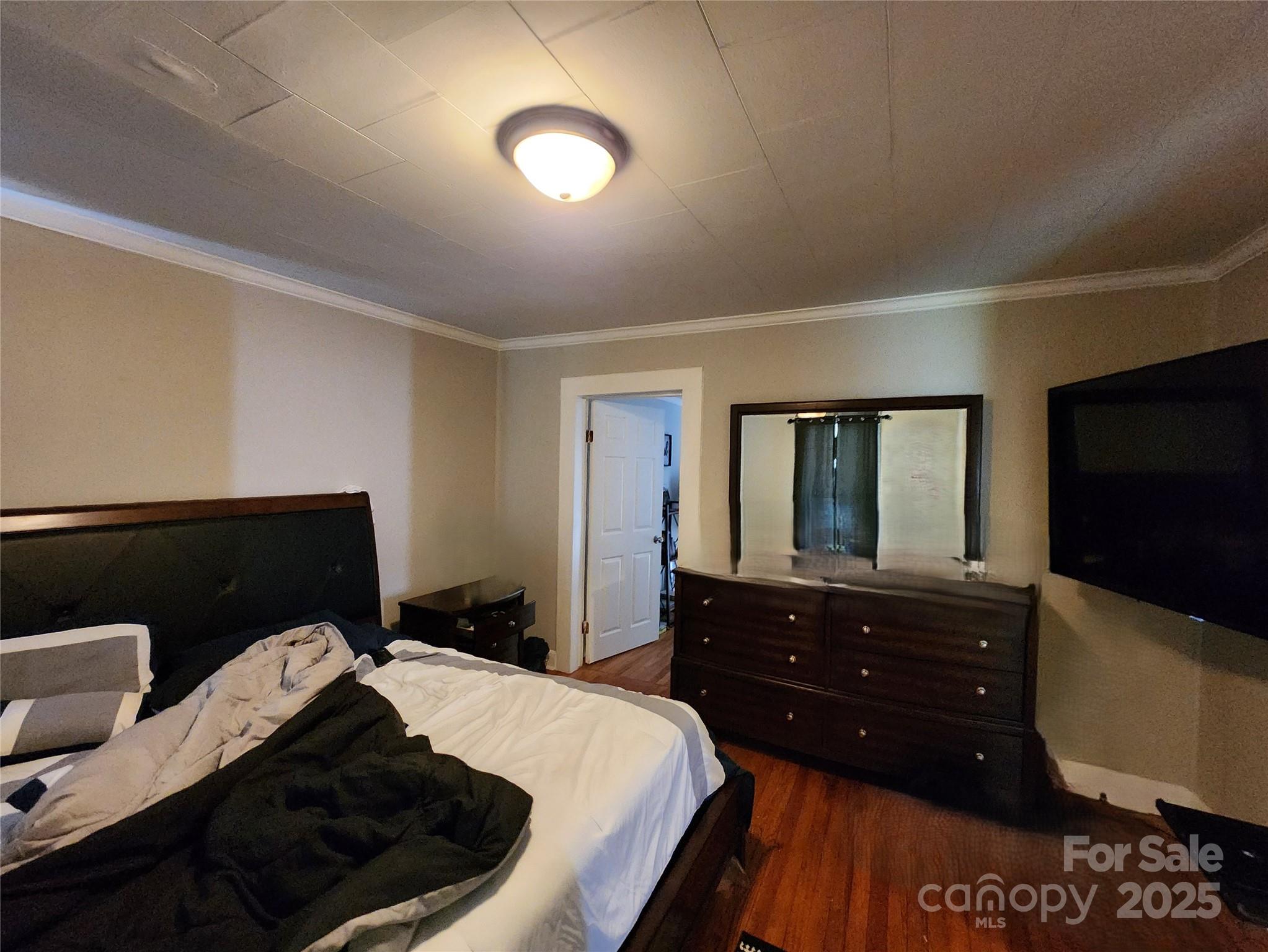 628 E Lafayette Street