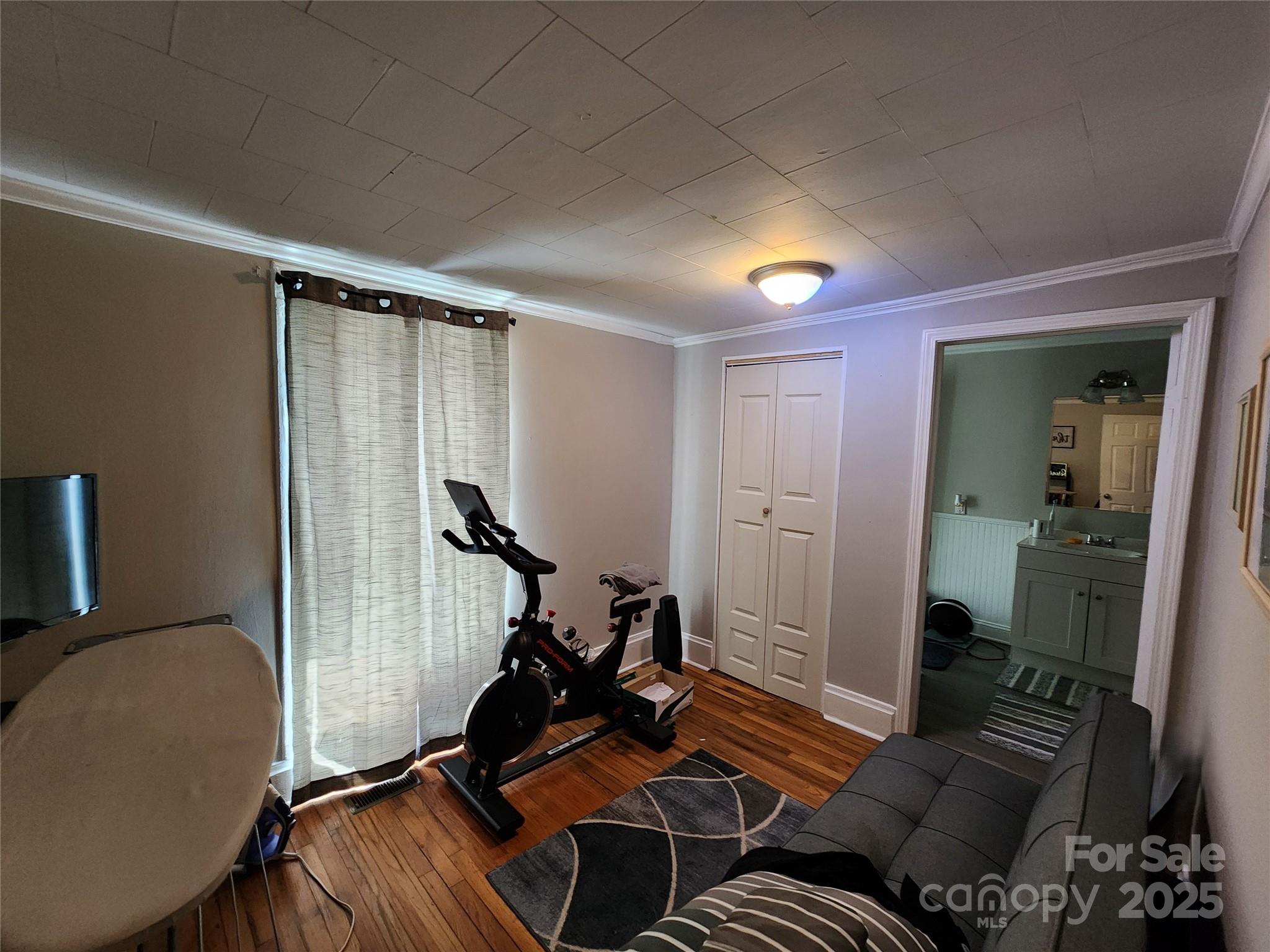 628 E Lafayette Street