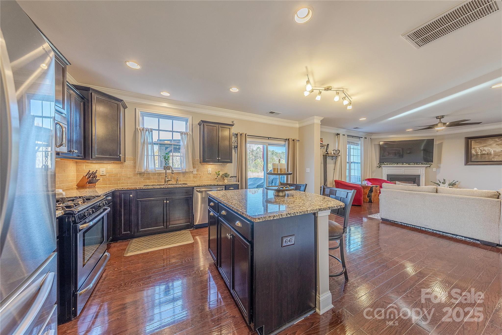 8344 Dallas Bay Road