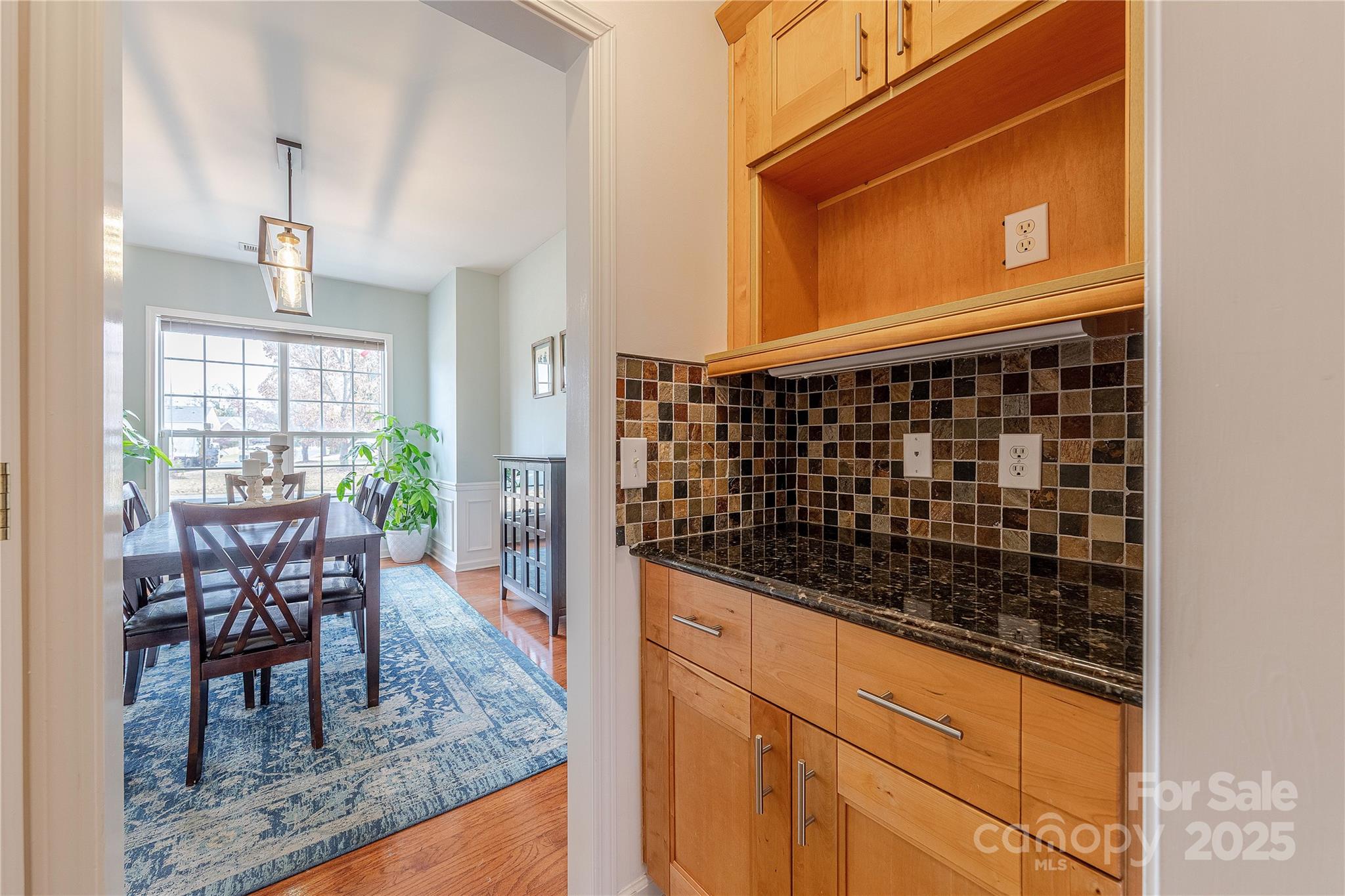 3144 Surreyhill Court